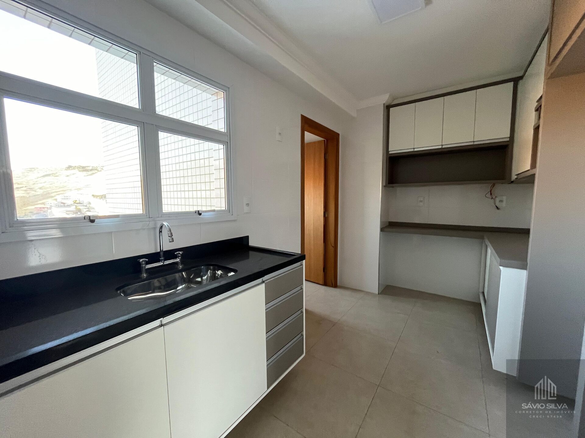 Apartamento à venda com 3 quartos, 100m² - Foto 11