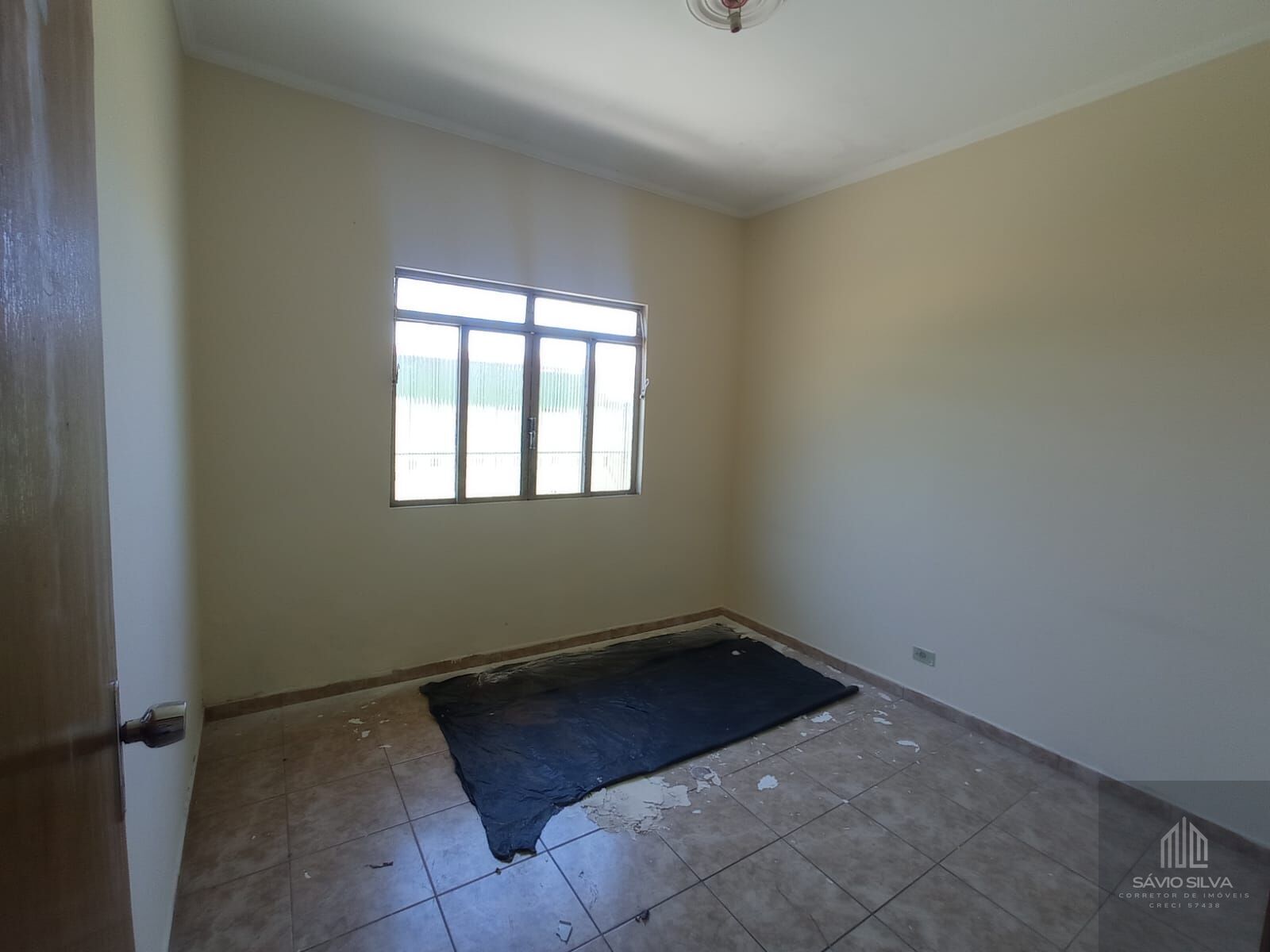 Casa para alugar com 3 quartos, 150m² - Foto 2