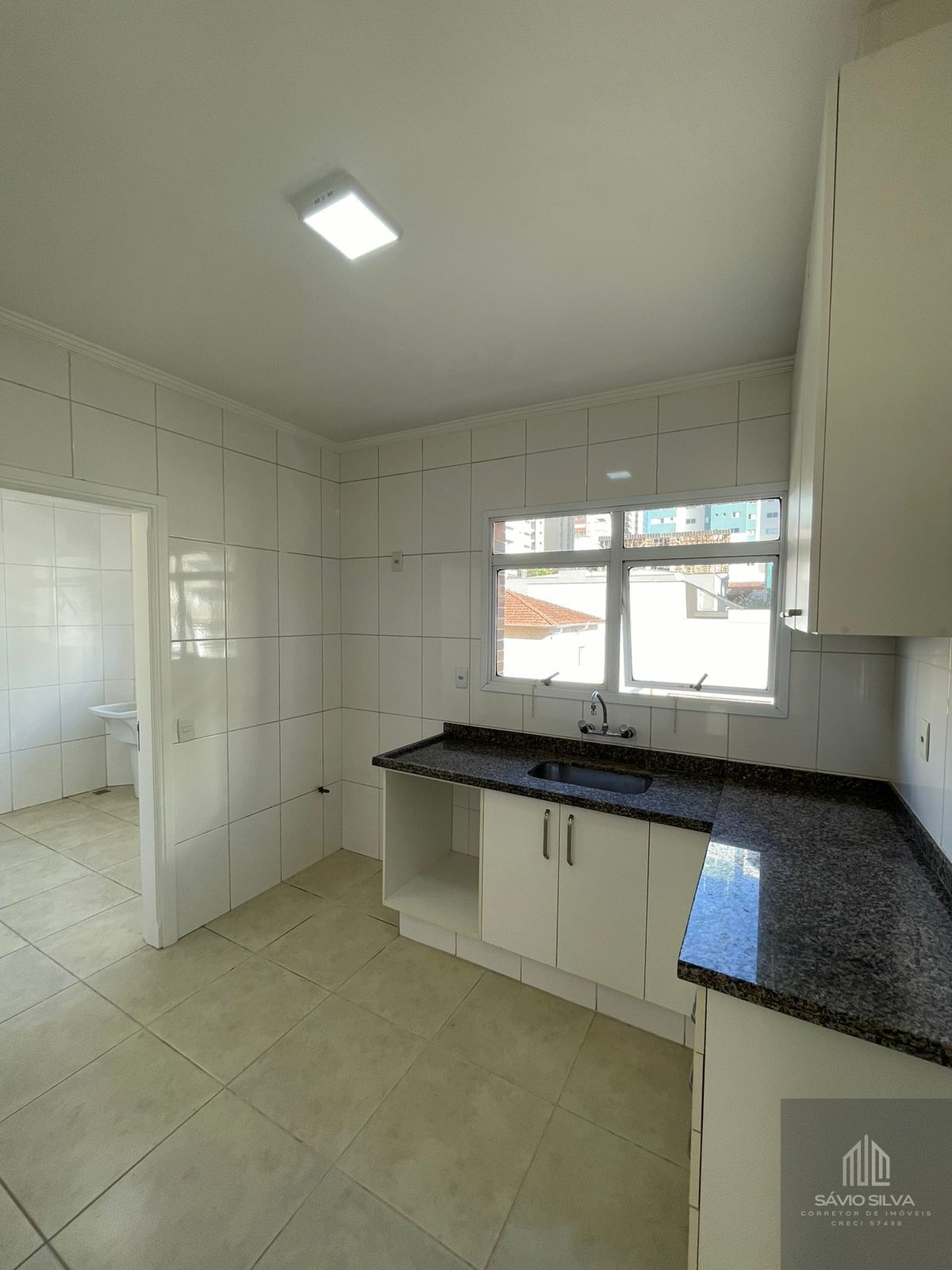 Apartamento à venda com 3 quartos, 105m² - Foto 18