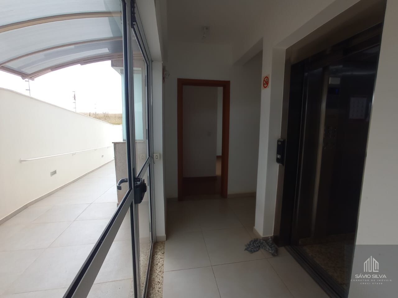 Apartamento à venda com 3 quartos, 89m² - Foto 4