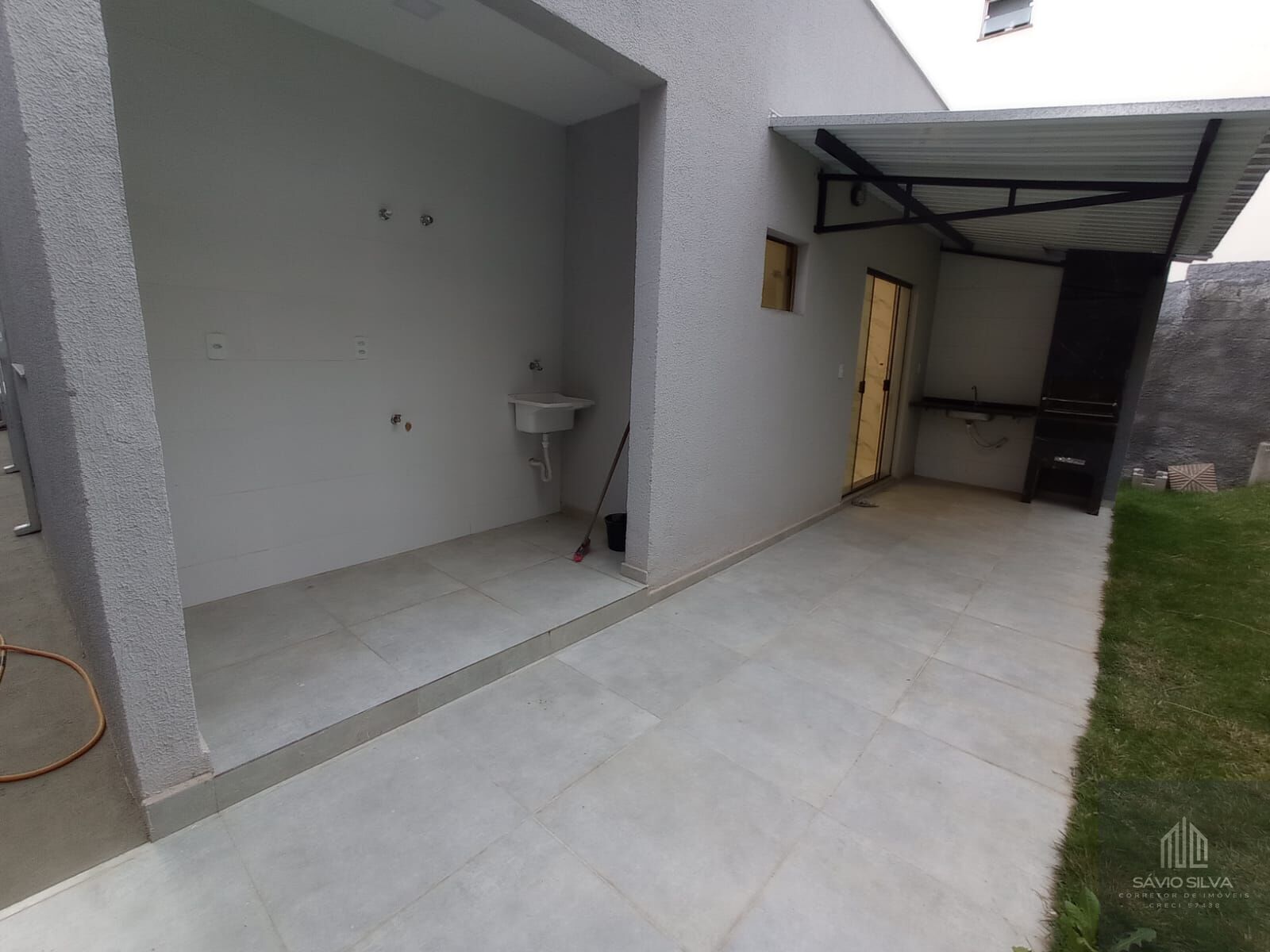 Casa à venda com 3 quartos, 100m² - Foto 14