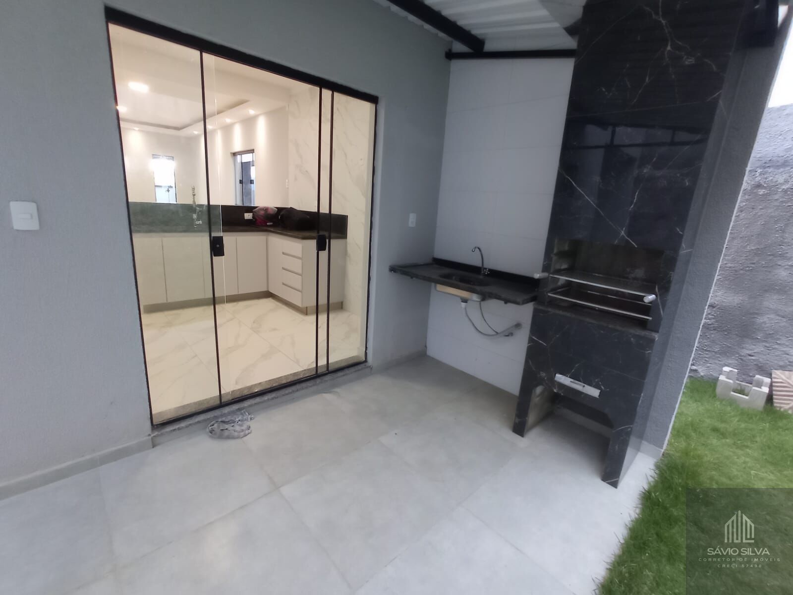 Casa à venda com 3 quartos, 100m² - Foto 12