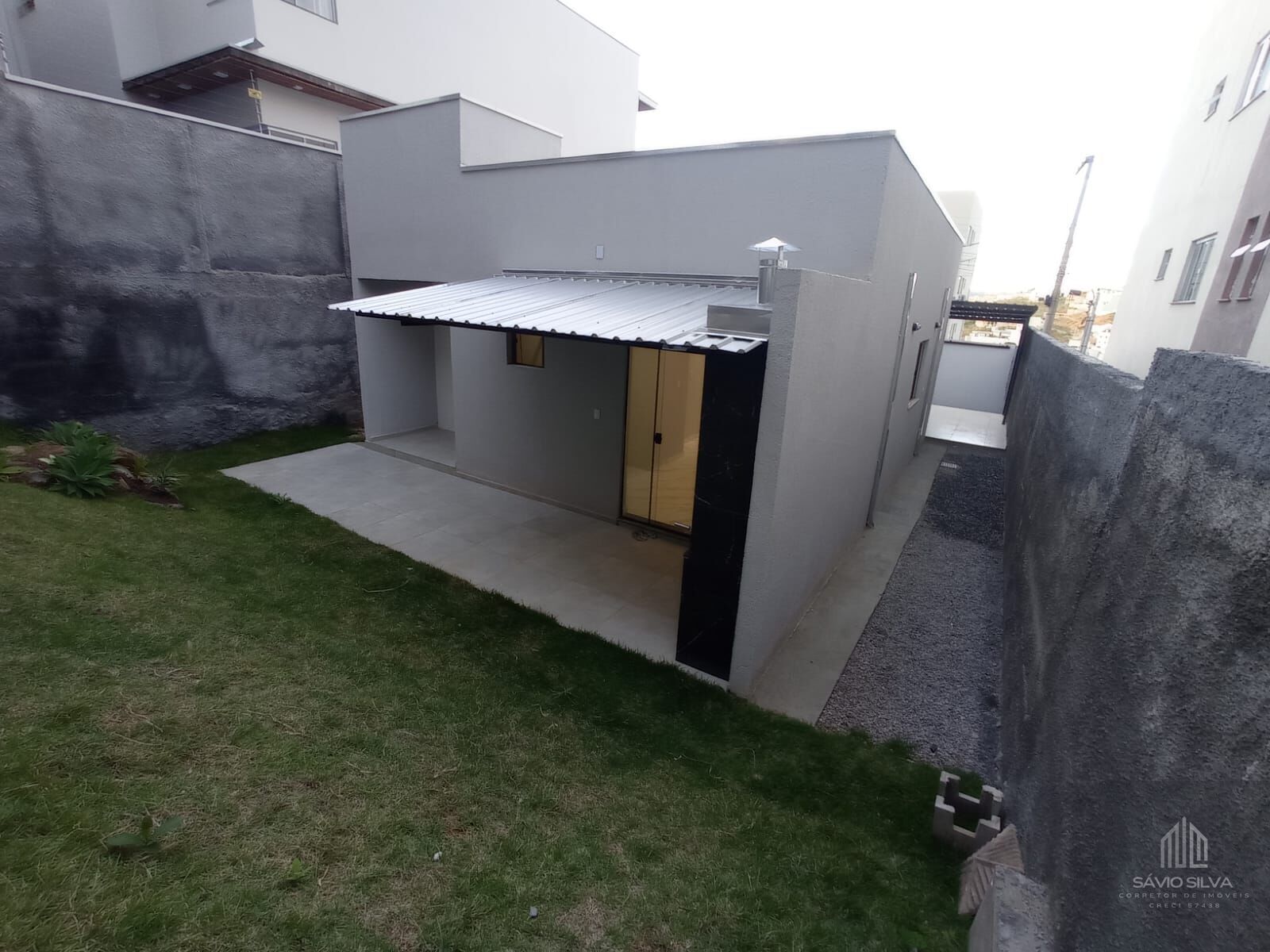 Casa à venda com 3 quartos, 100m² - Foto 27