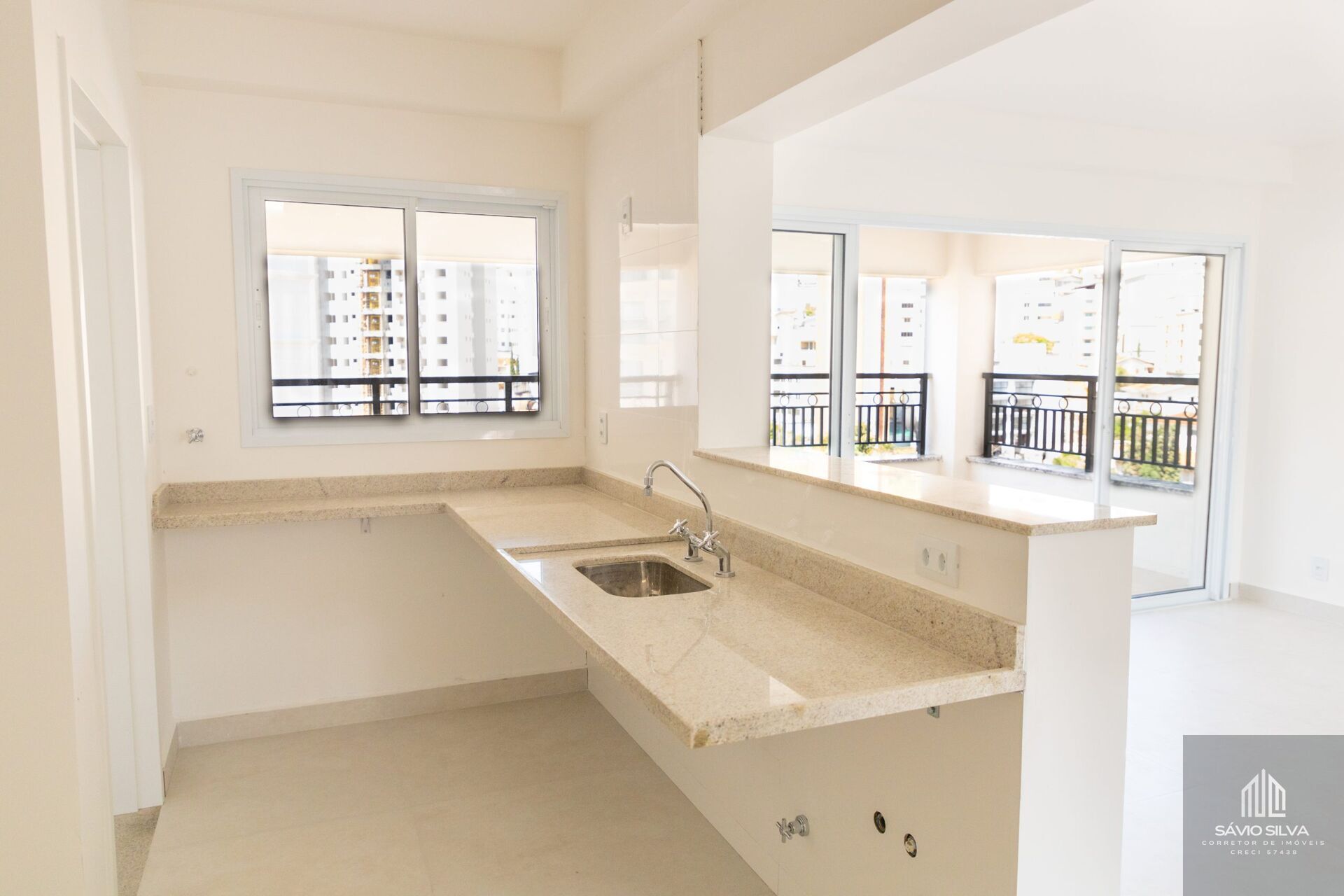 Apartamento à venda com 3 quartos, 155m² - Foto 11