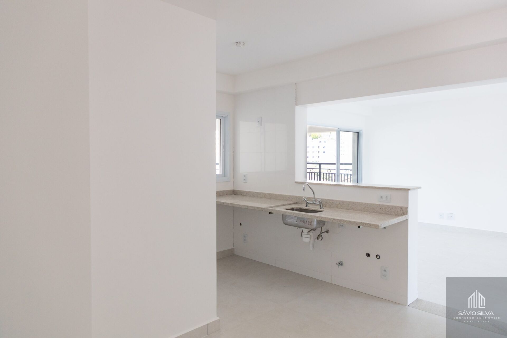 Apartamento à venda com 3 quartos, 155m² - Foto 10