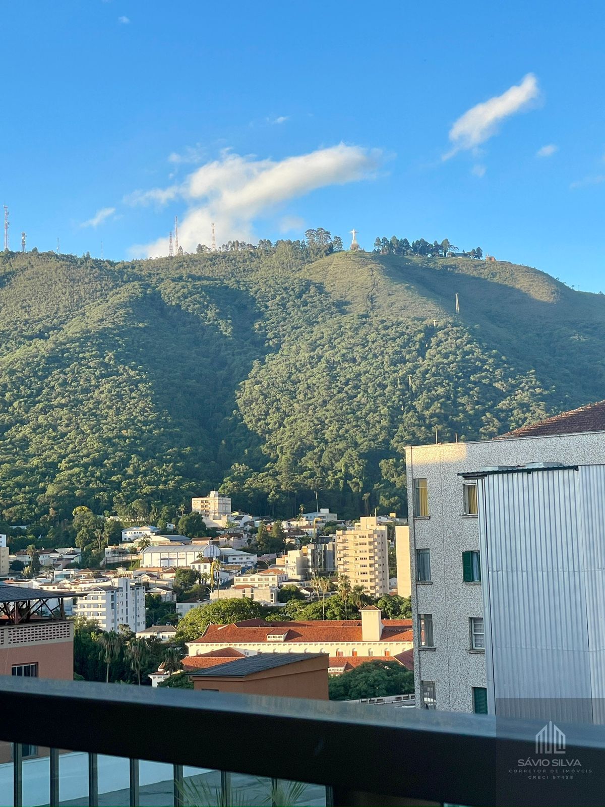 Apartamento à venda com 2 quartos, 75m² - Foto 6