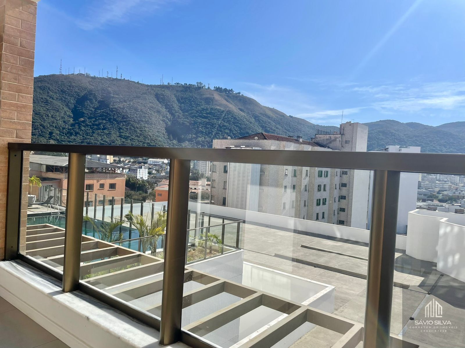 Apartamento à venda com 2 quartos, 75m² - Foto 13