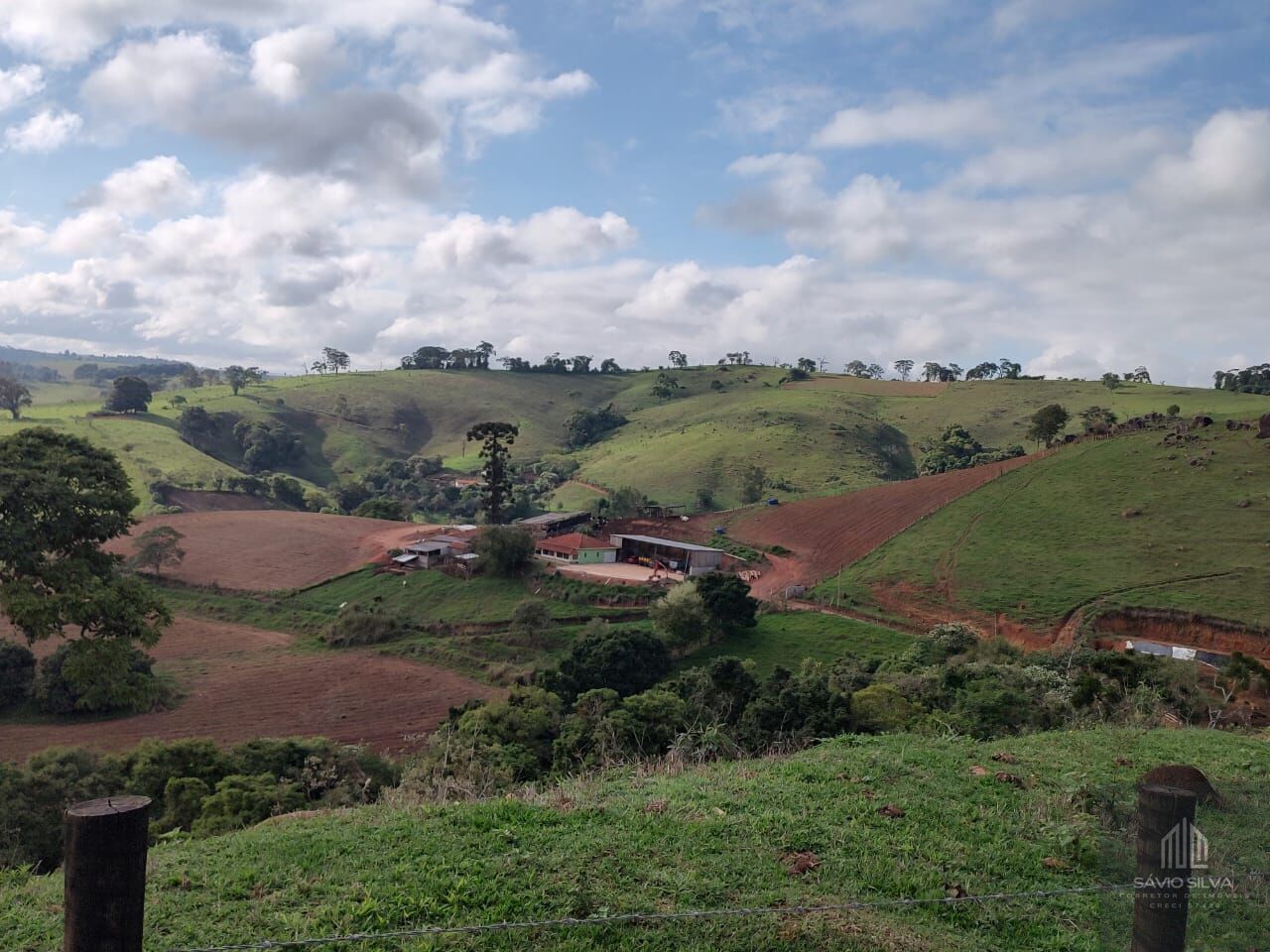 Fazenda à venda com 3 quartos, 193600m² - Foto 6