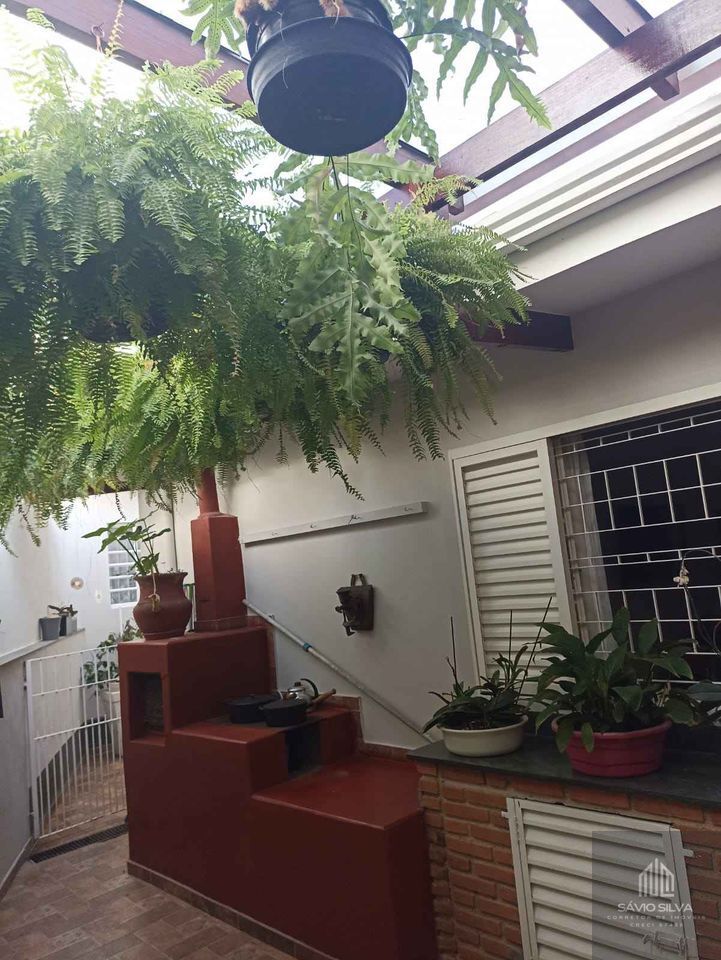 Casa à venda com 3 quartos, 200m² - Foto 7