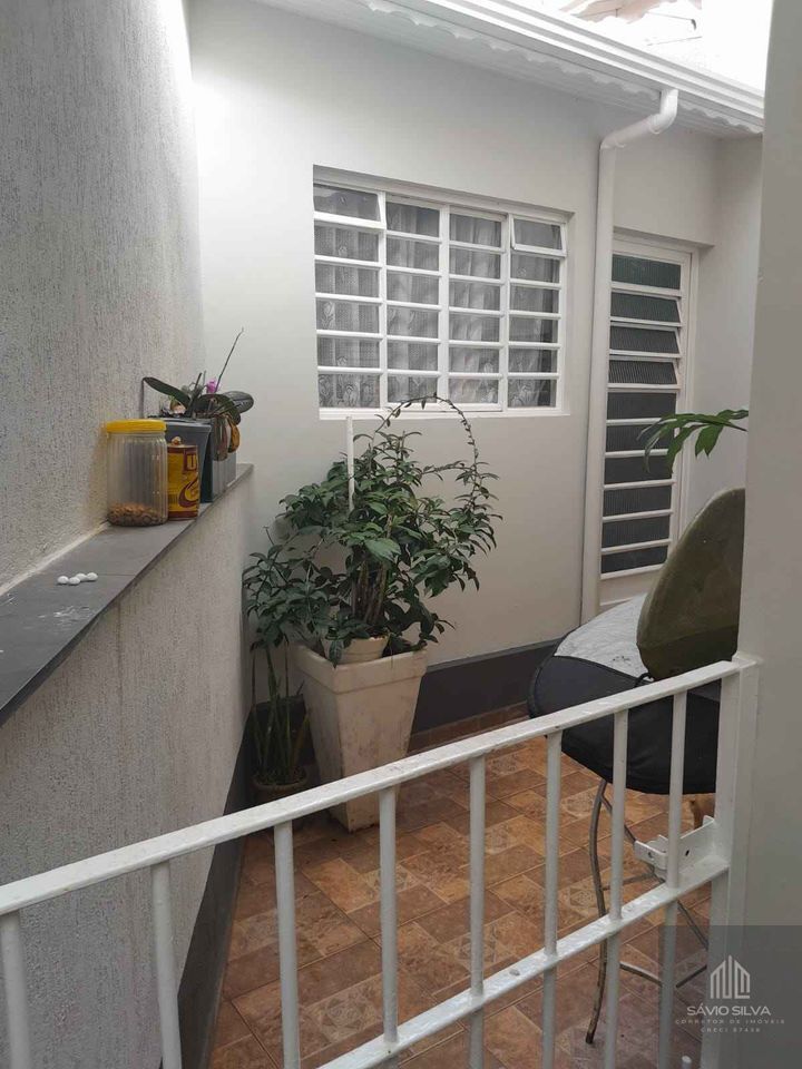 Casa à venda com 3 quartos, 200m² - Foto 9