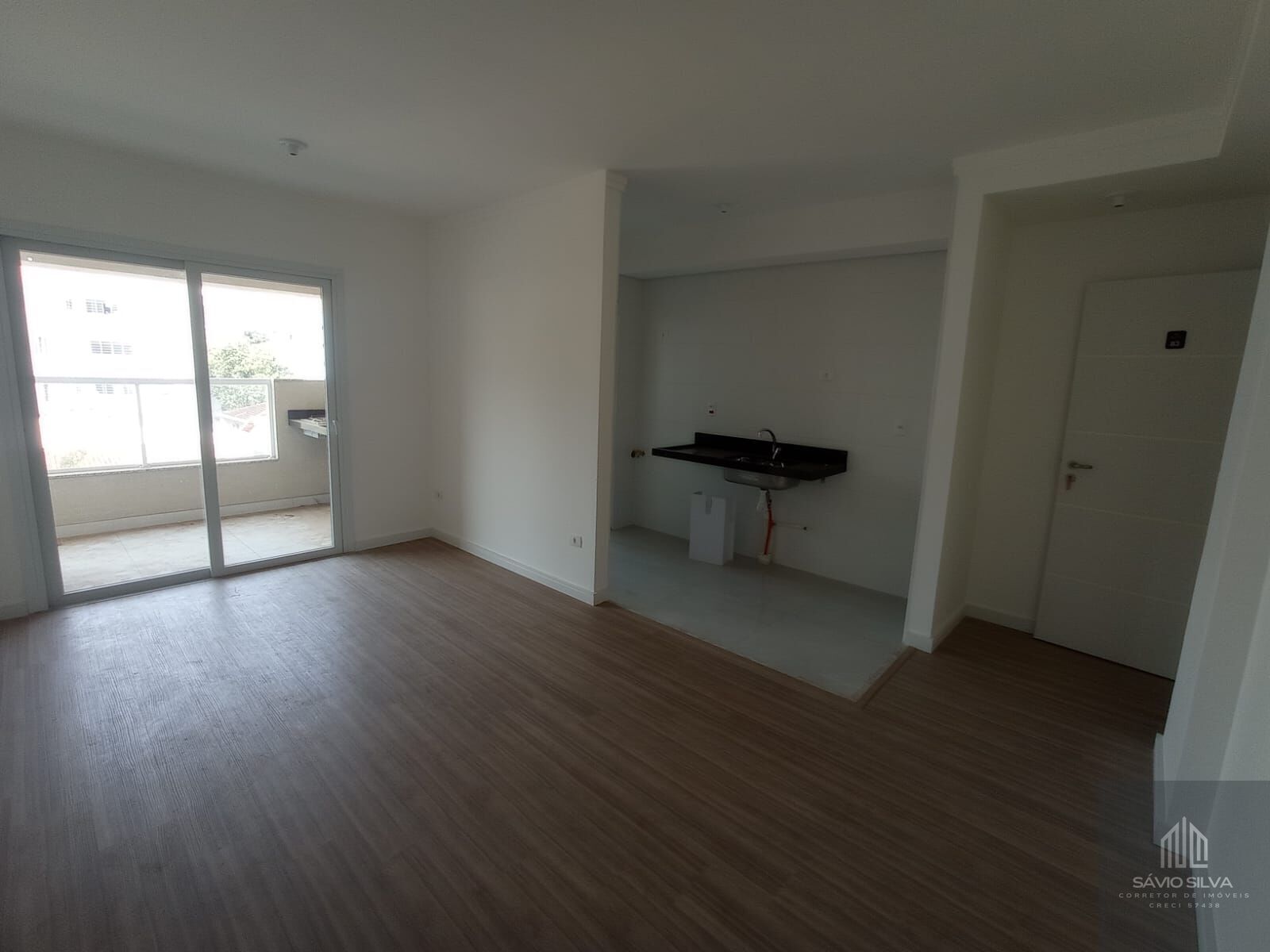 Apartamento à venda com 2 quartos, 67m² - Foto 11