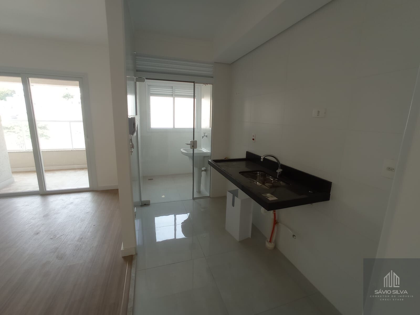 Apartamento à venda com 2 quartos, 67m² - Foto 17