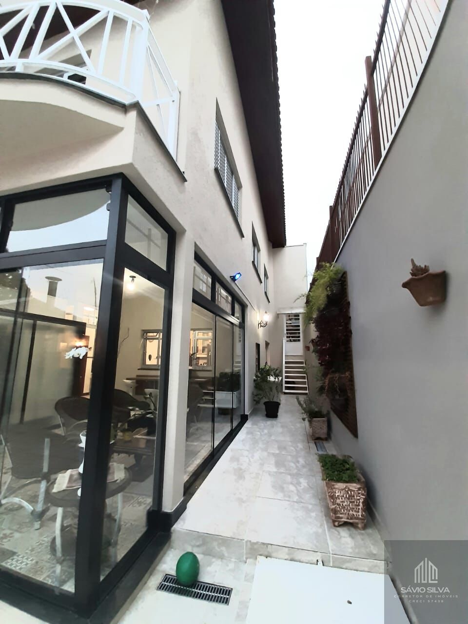 Casa à venda com 4 quartos, 210m² - Foto 5