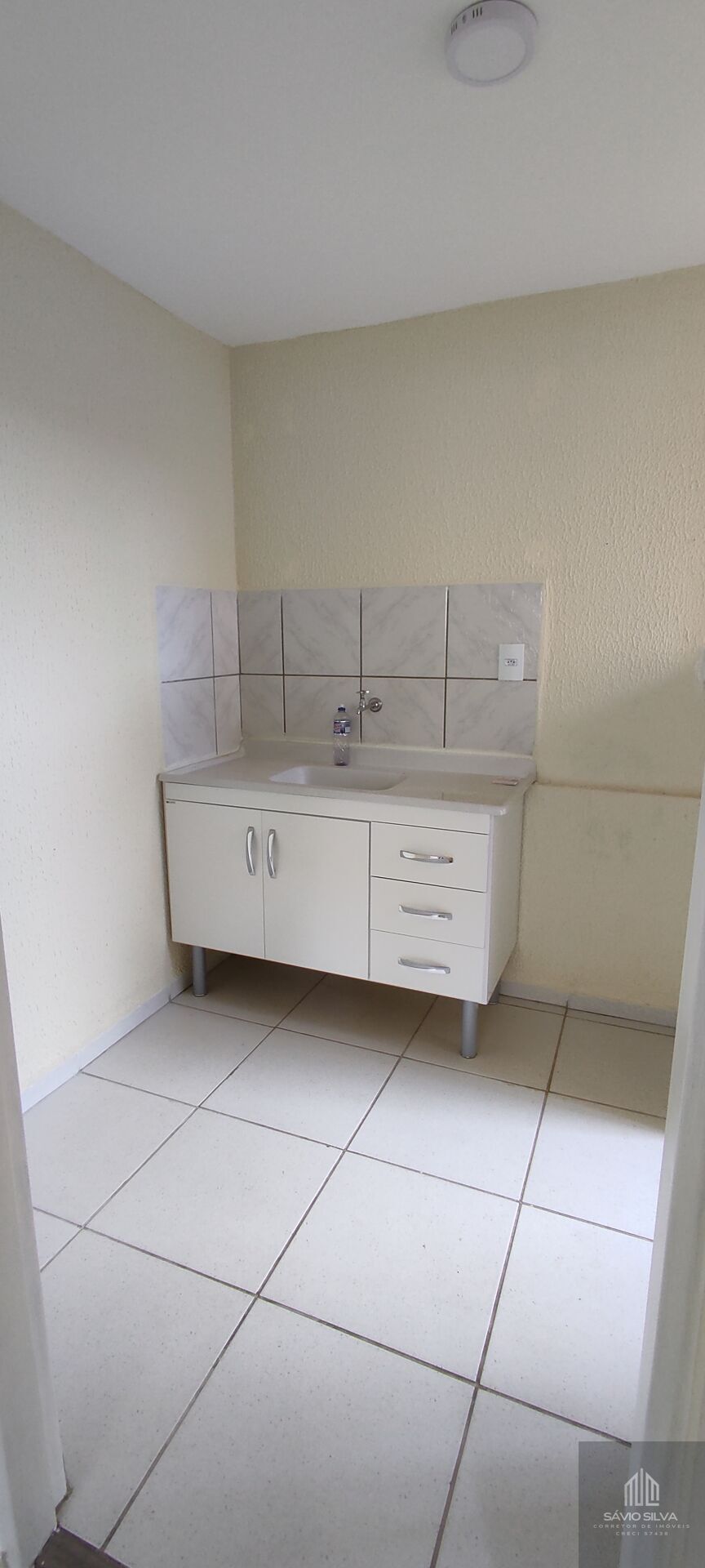 Apartamento à venda com 2 quartos, 42m² - Foto 4