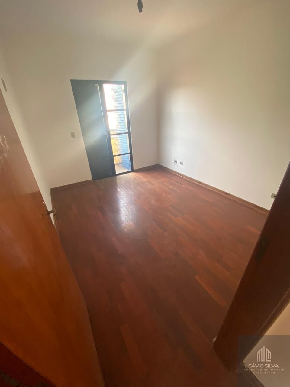 Apartamento para alugar com 3 quartos, 80m² - Foto 8