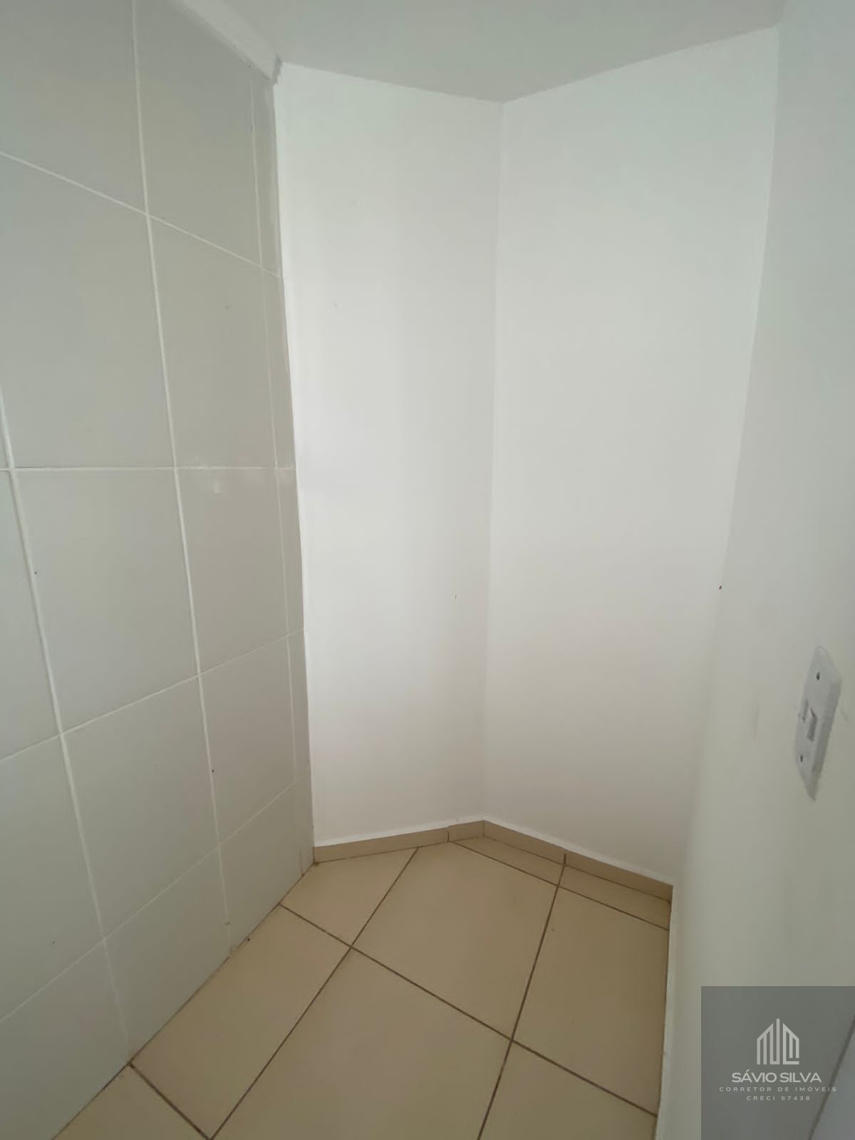 Apartamento para alugar com 2 quartos, 65m² - Foto 5