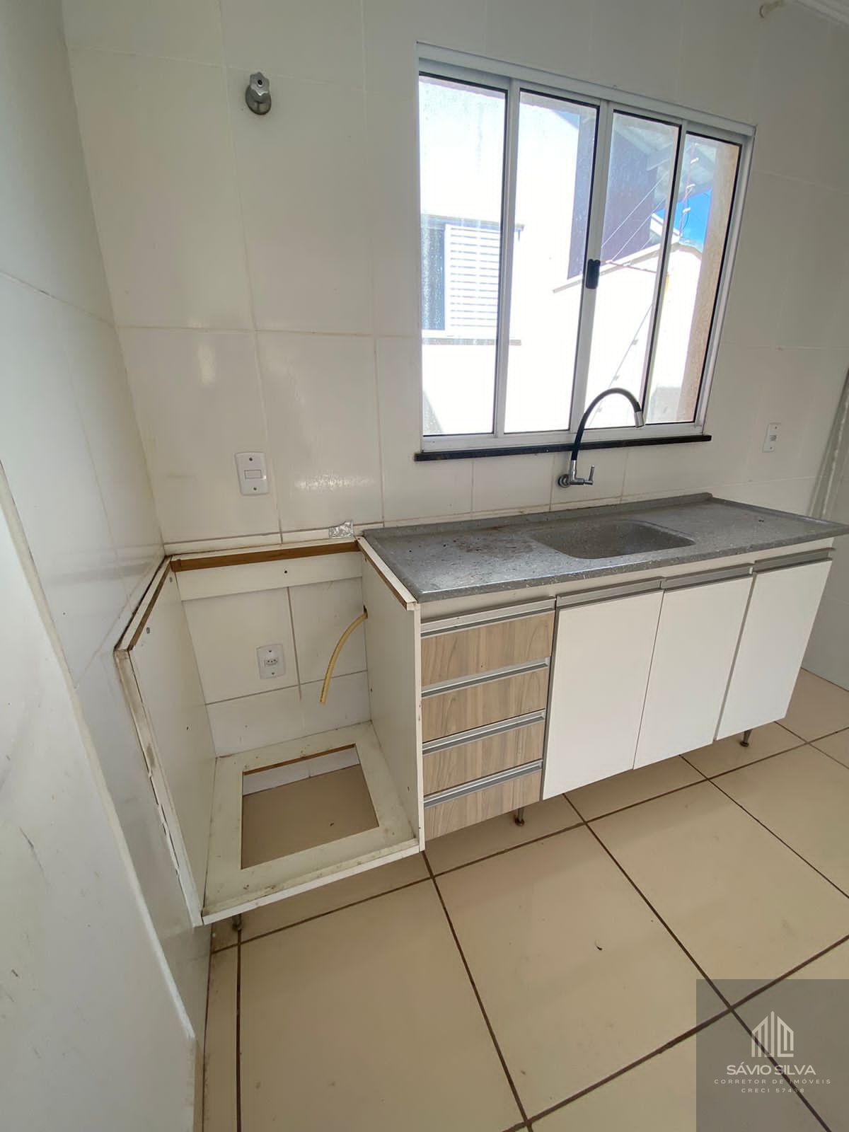 Apartamento para alugar com 2 quartos, 65m² - Foto 2