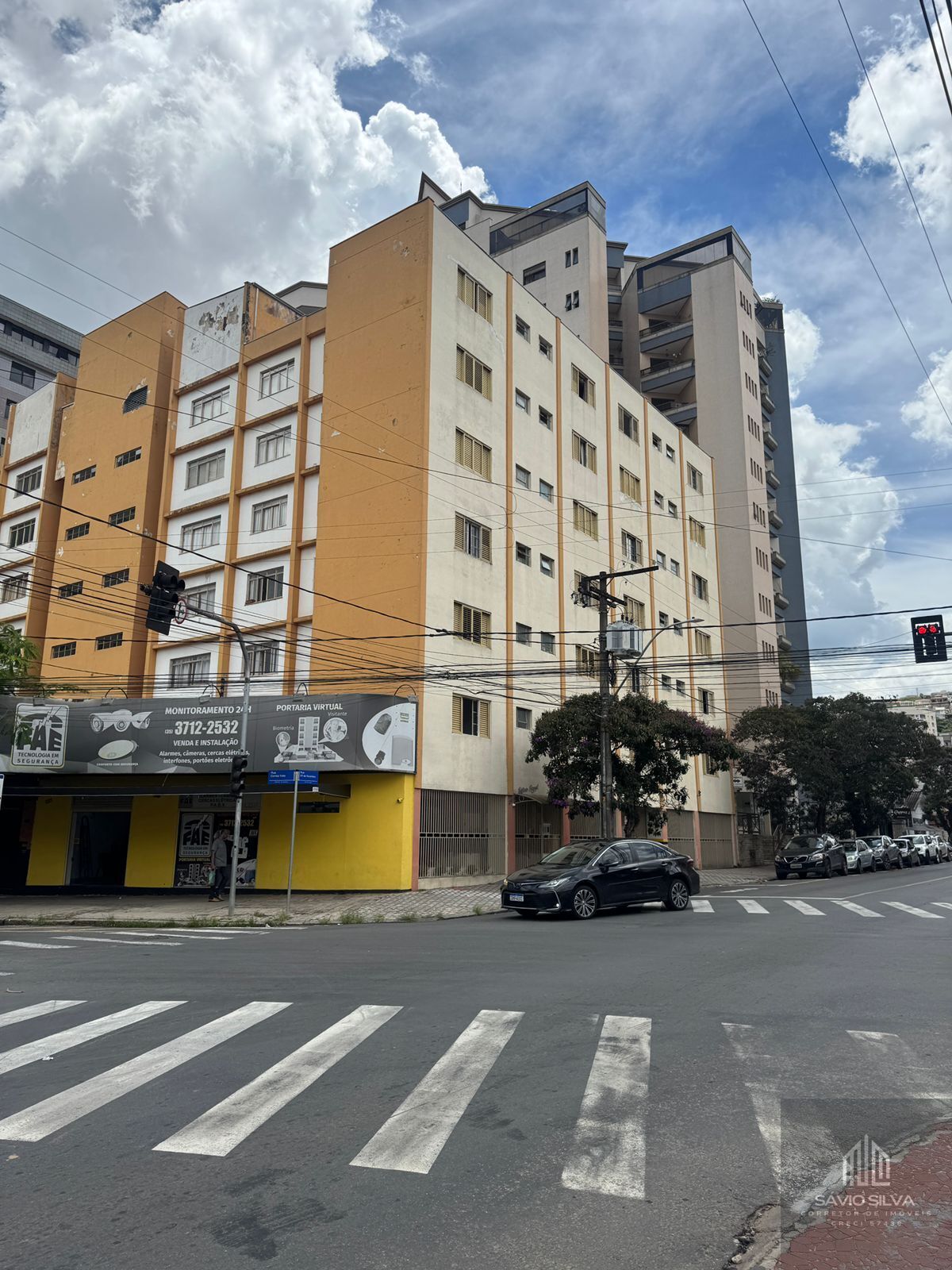 Apartamento para alugar com 3 quartos, 140m² - Foto 1