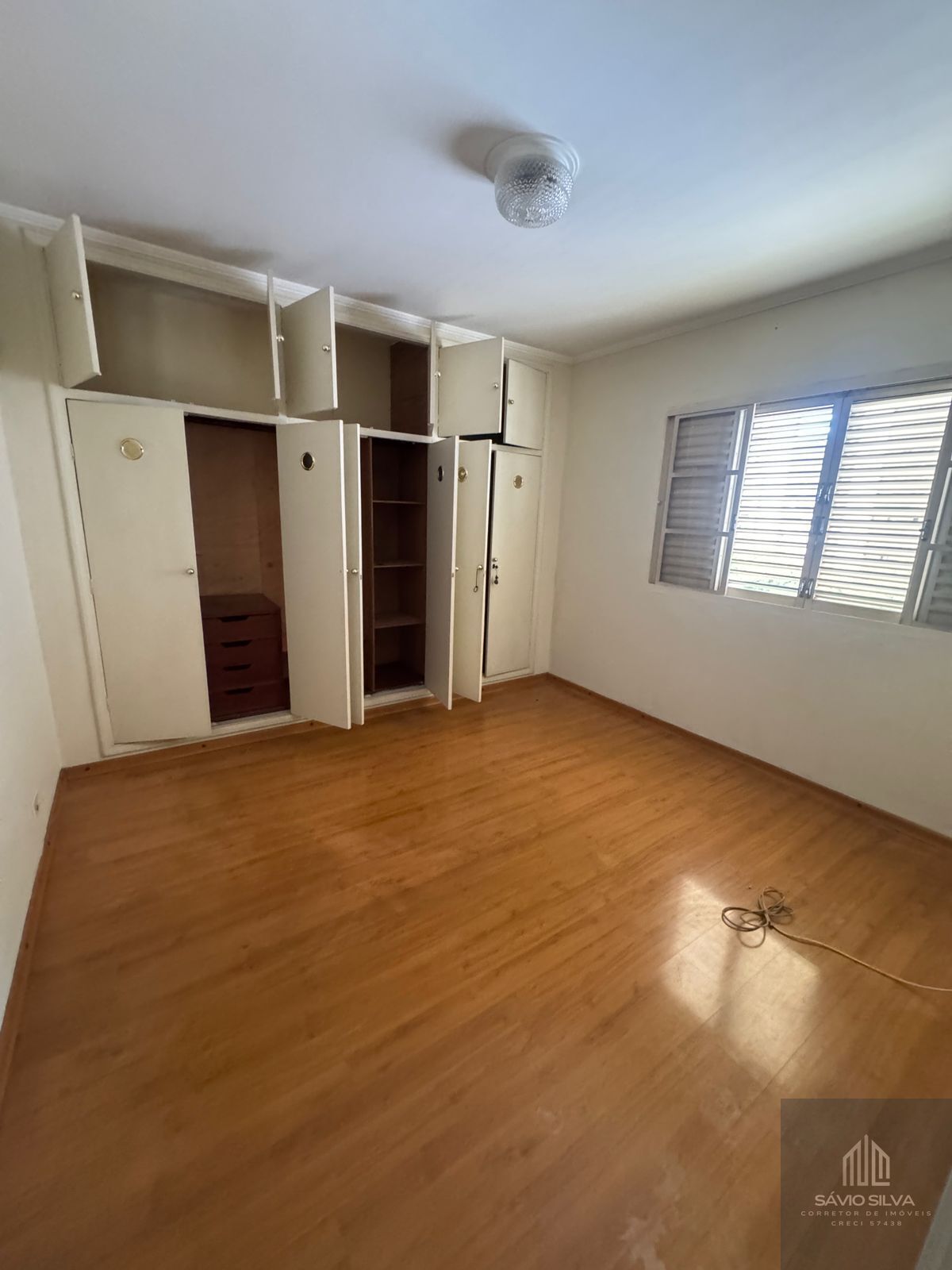 Apartamento para alugar com 3 quartos, 140m² - Foto 23