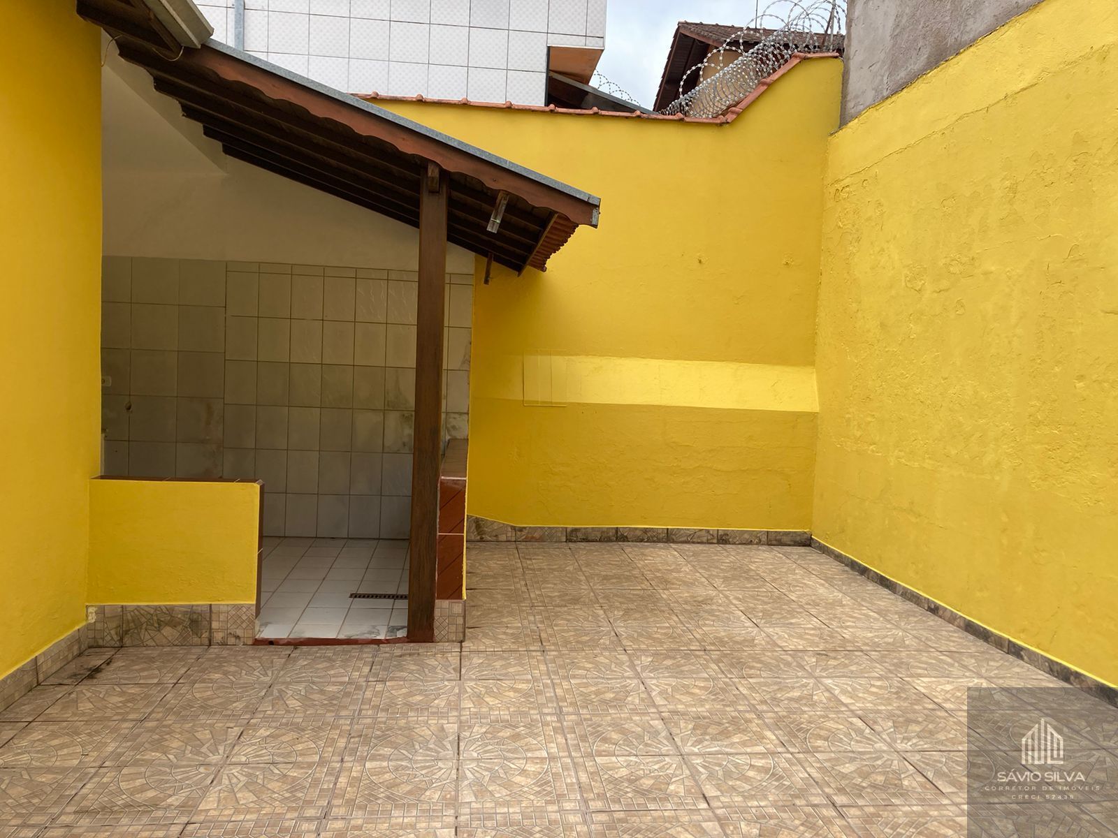 Casa à venda com 3 quartos, 122m² - Foto 3