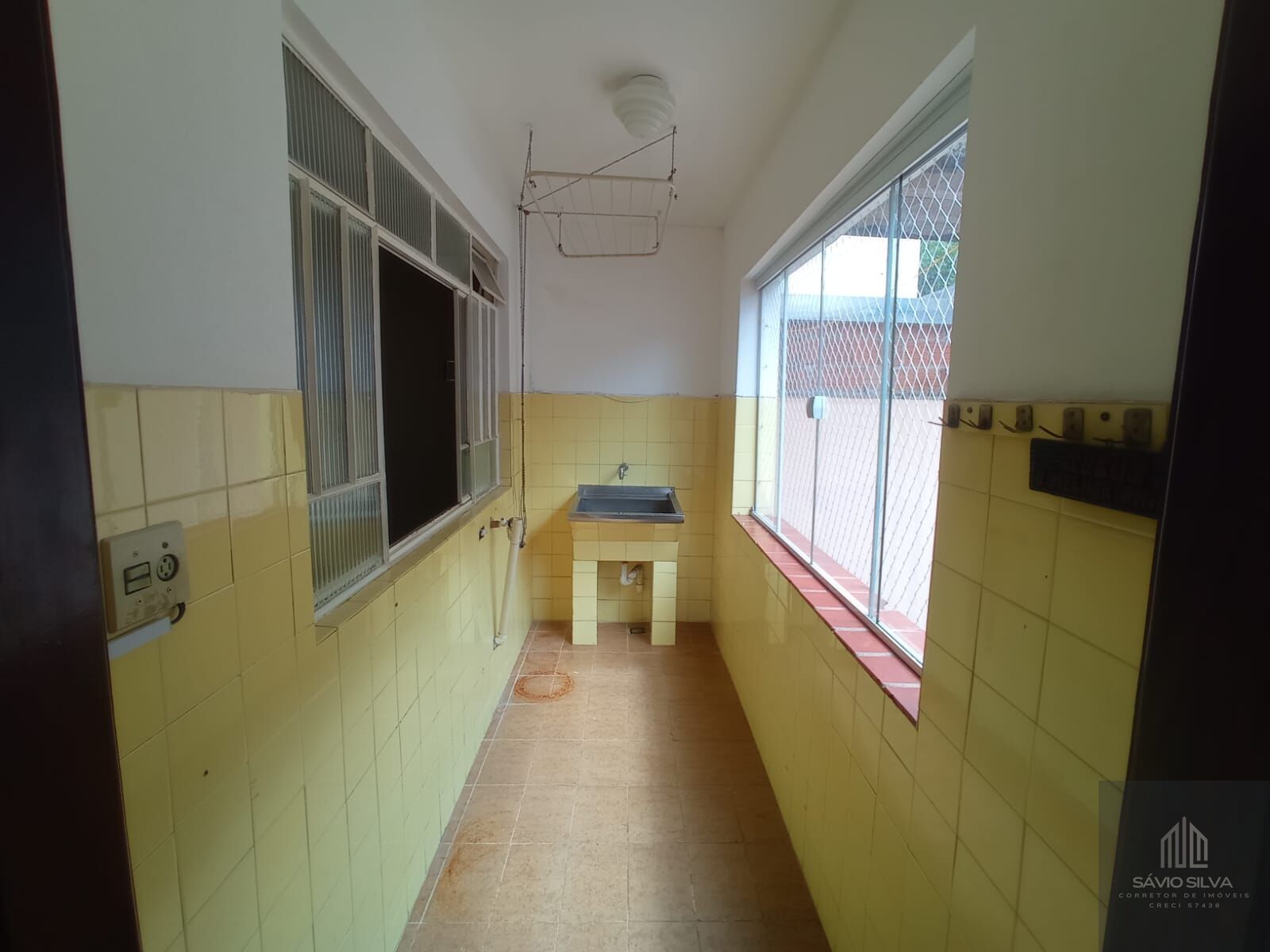 Apartamento para alugar com 3 quartos, 100m² - Foto 4