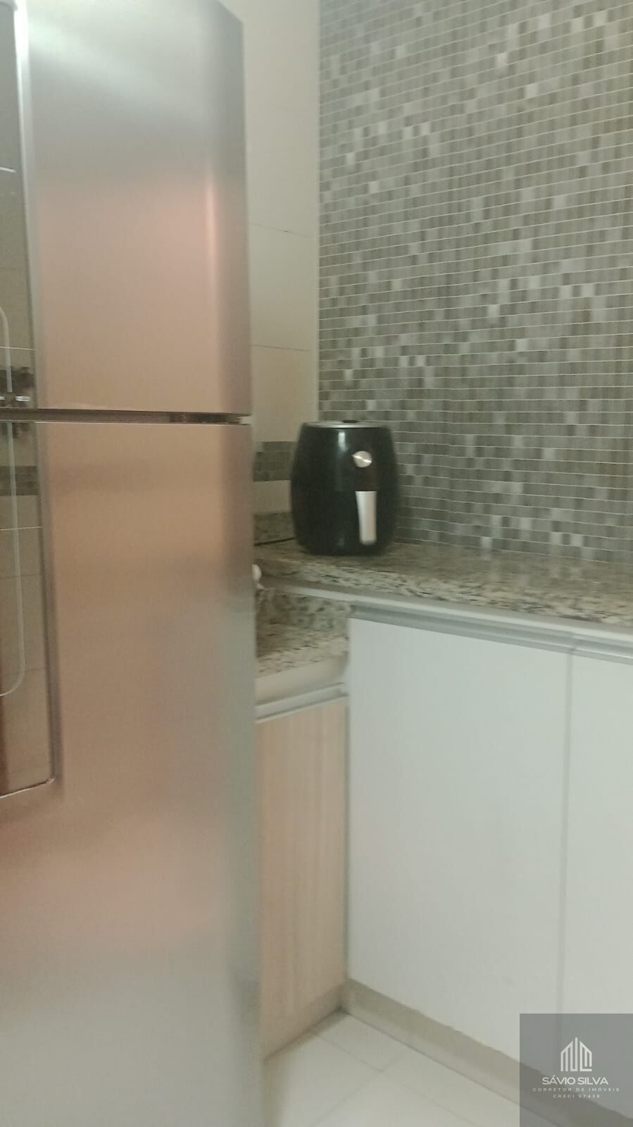 Apartamento à venda com 3 quartos, 95m² - Foto 23