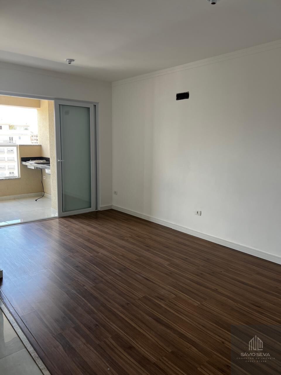 Apartamento para alugar com 2 quartos, 75m² - Foto 11