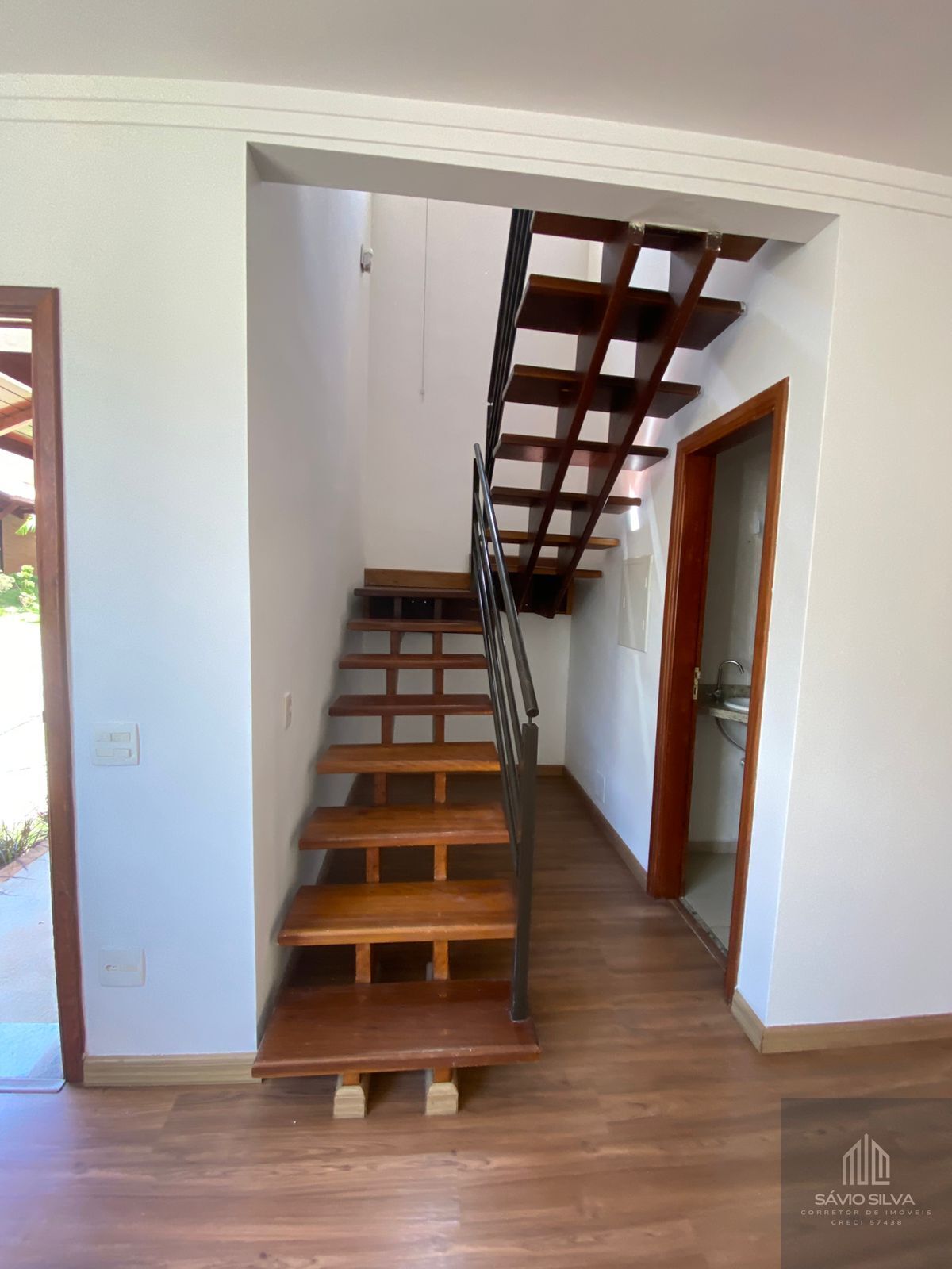 Casa à venda com 3 quartos, 169m² - Foto 7