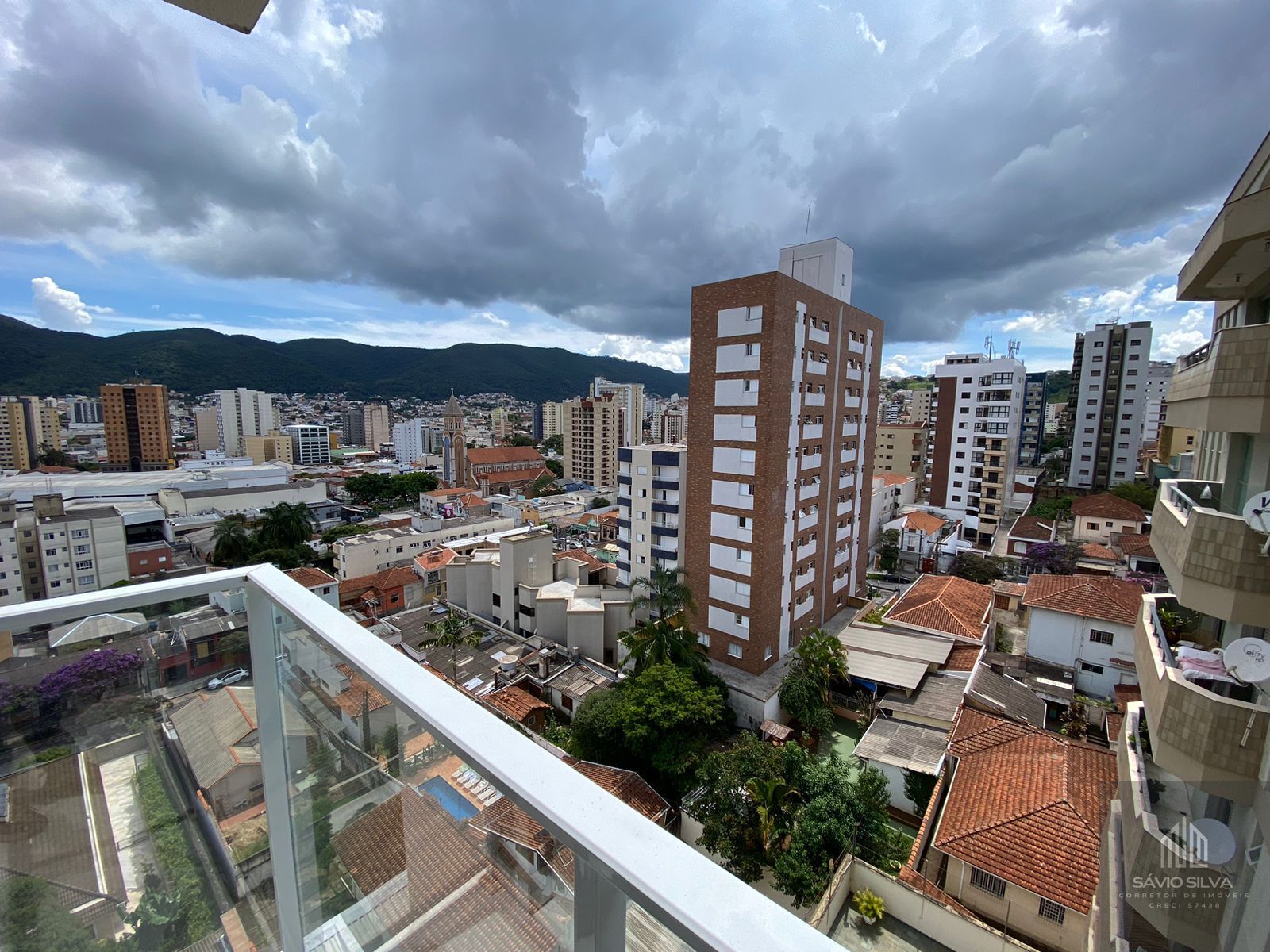 Apartamento para alugar com 2 quartos, 70m² - Foto 24