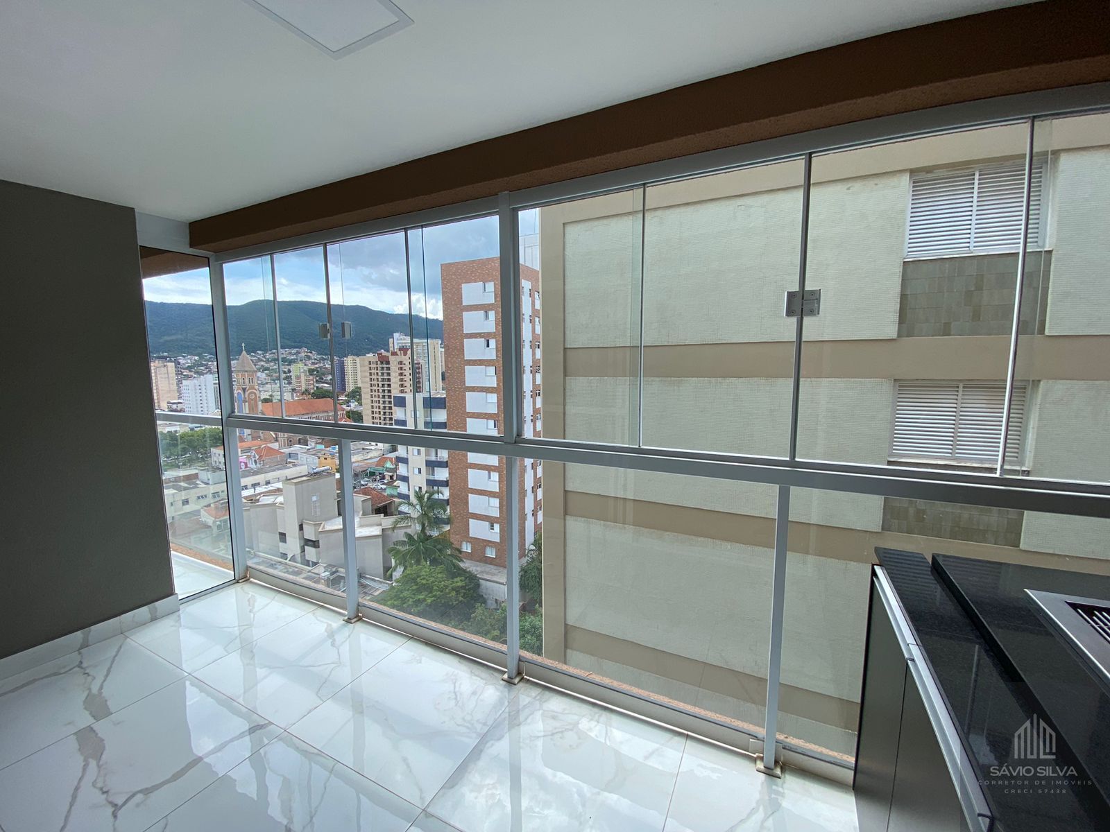 Apartamento para alugar com 2 quartos, 70m² - Foto 10