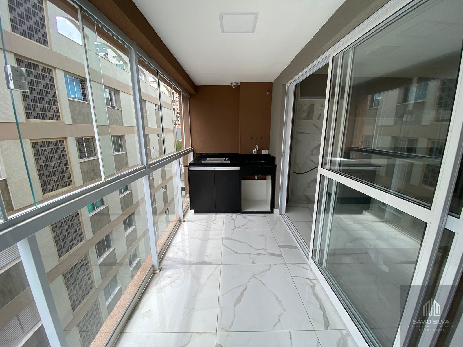 Apartamento para alugar com 2 quartos, 70m² - Foto 3