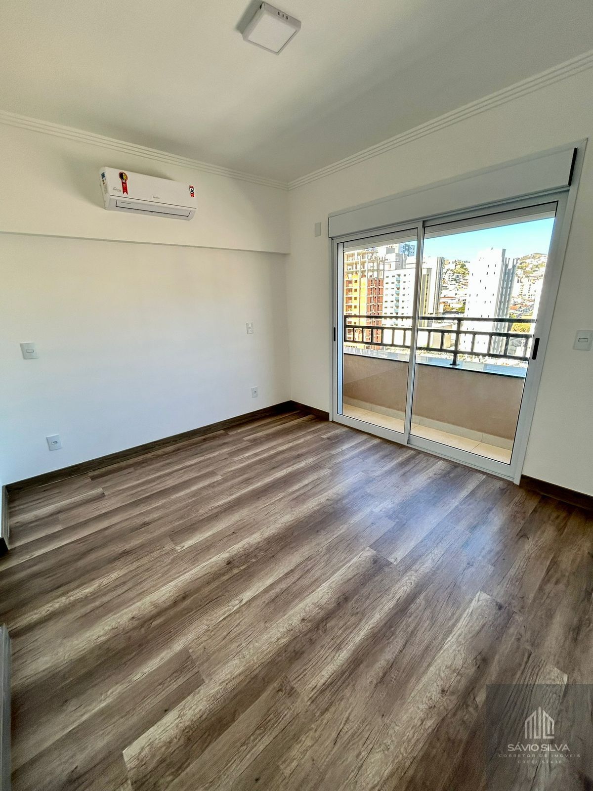 Apartamento à venda com 3 quartos, 145m² - Foto 14