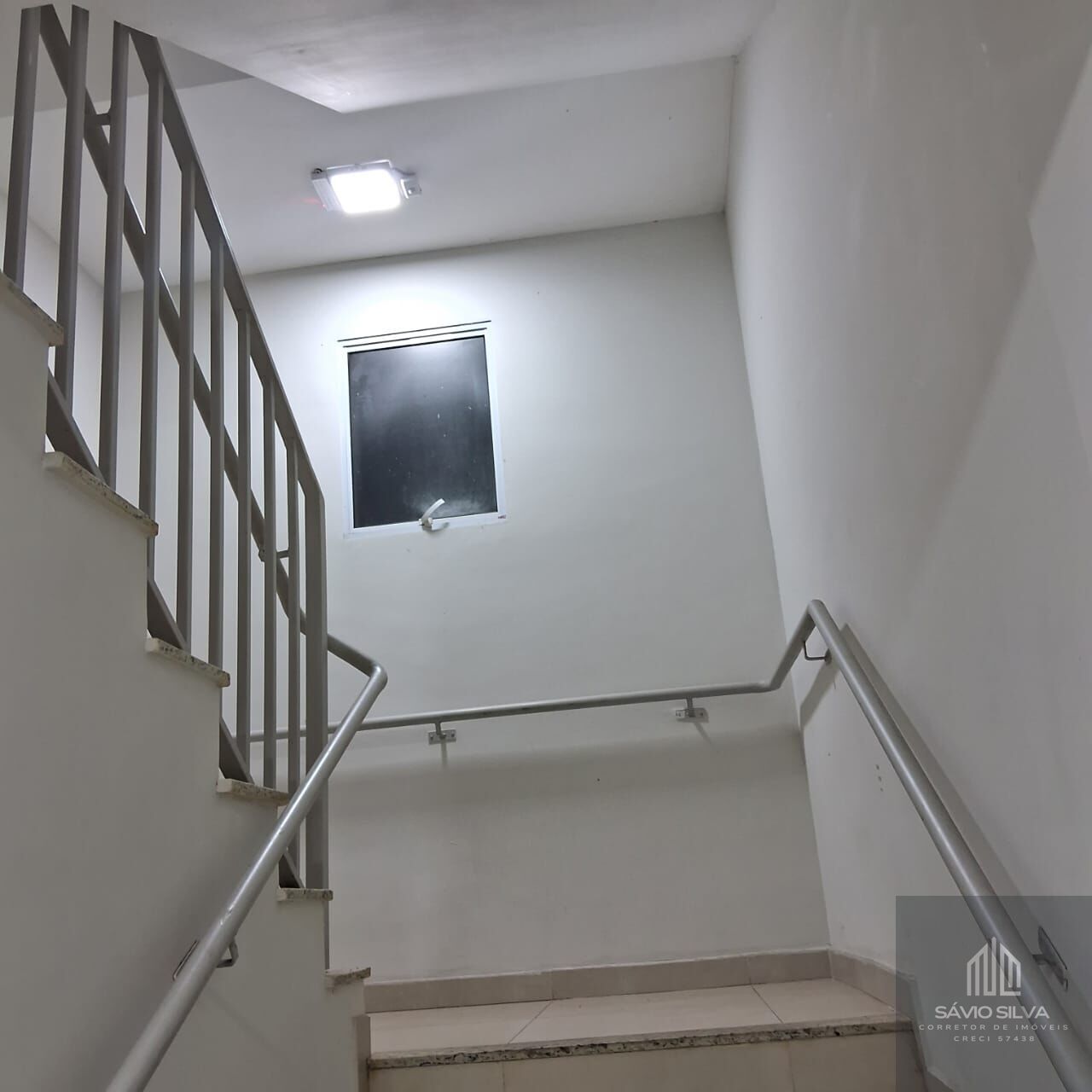 Apartamento à venda com 2 quartos, 69m² - Foto 29