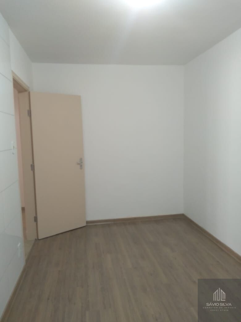 Casa à venda com 4 quartos, 205m² - Foto 17