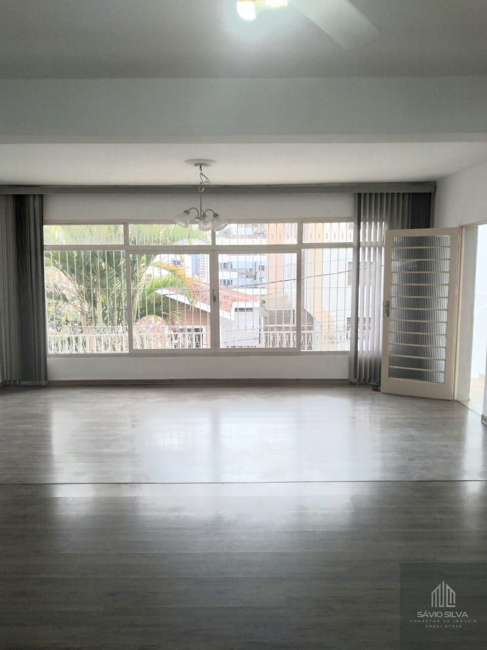 Casa à venda com 4 quartos, 205m² - Foto 18