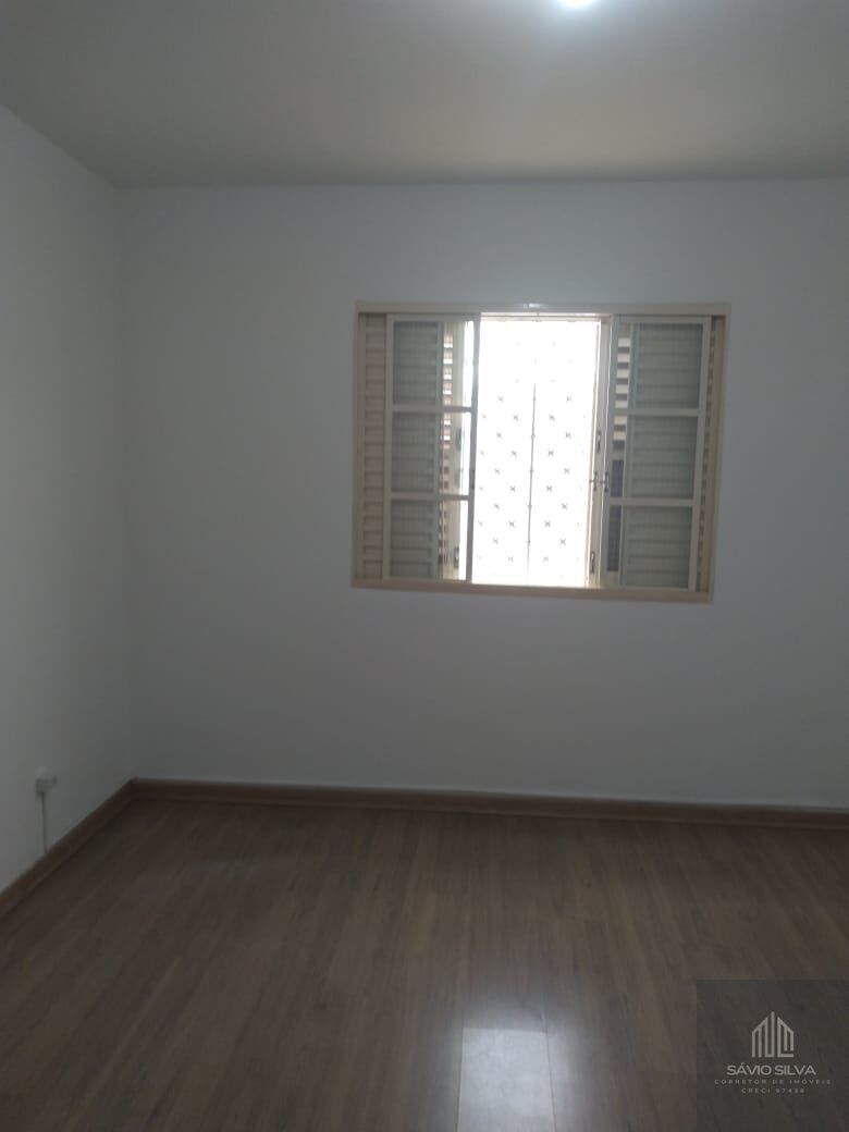 Casa à venda com 4 quartos, 205m² - Foto 10