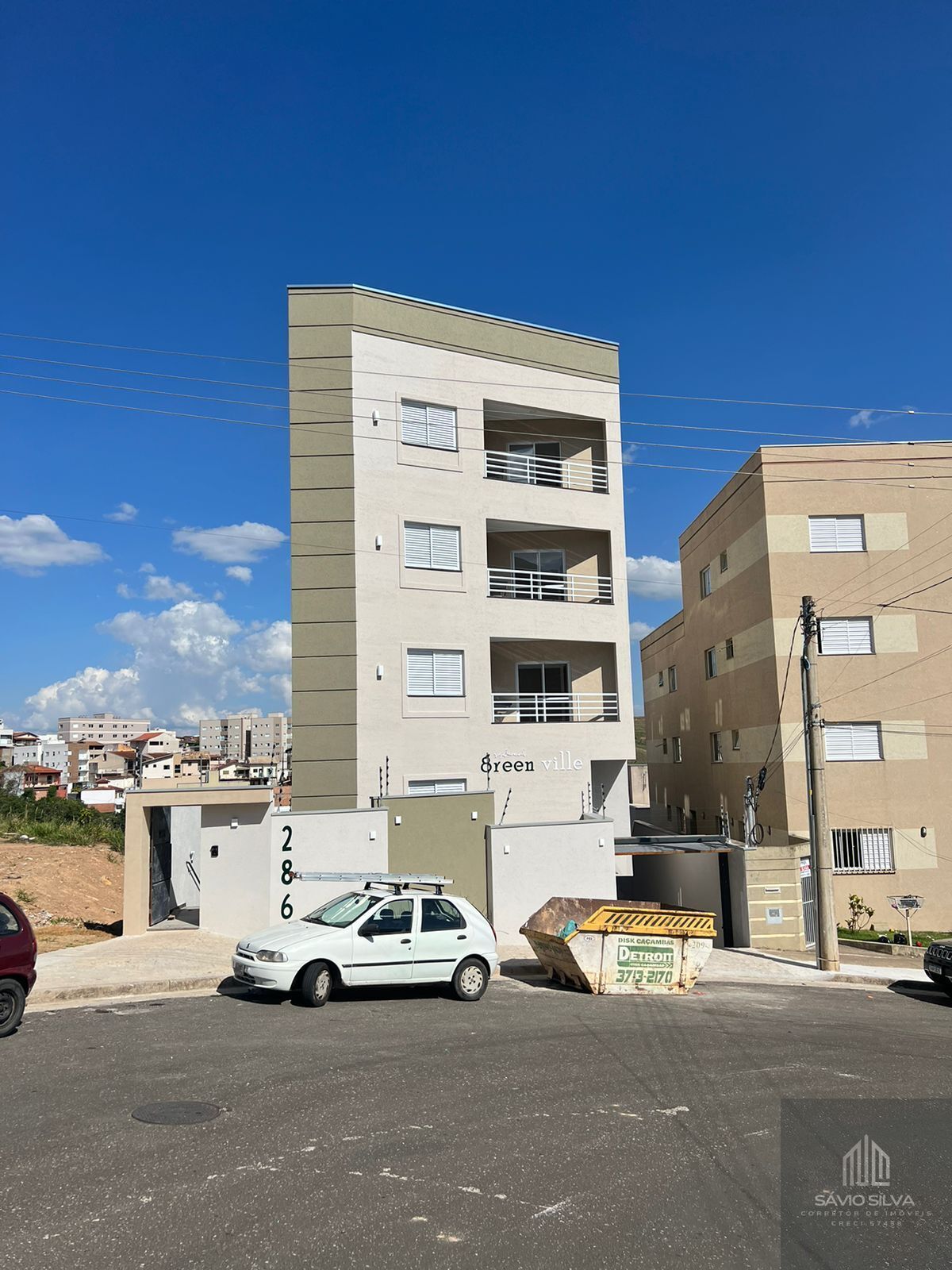 Apartamento à venda com 3 quartos, 94m² - Foto 1