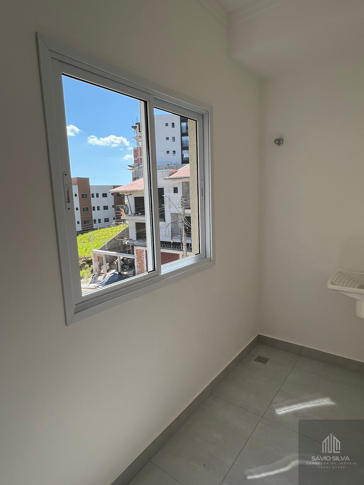 Apartamento à venda com 3 quartos, 94m² - Foto 7