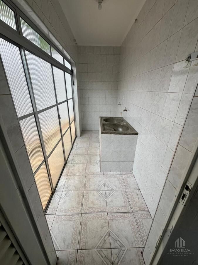 Casa para alugar com 3 quartos, 136m² - Foto 8