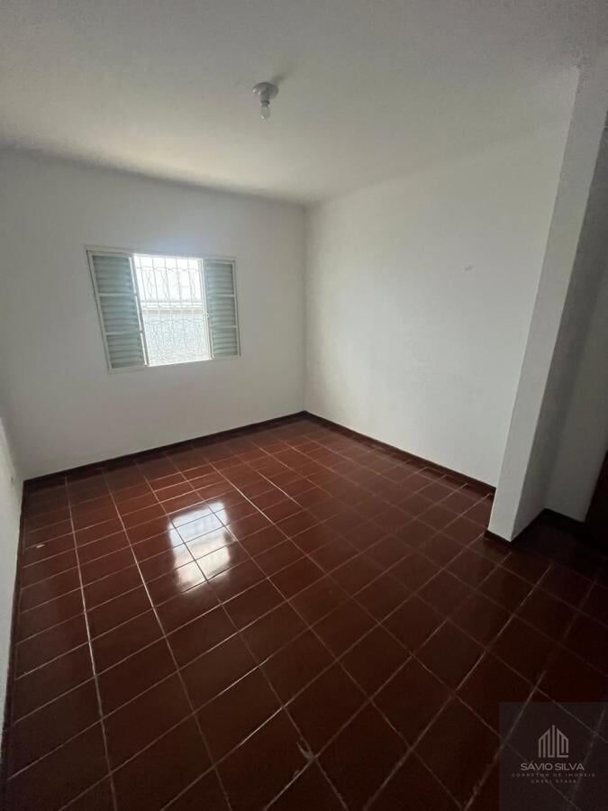 Casa para alugar com 3 quartos, 136m² - Foto 12