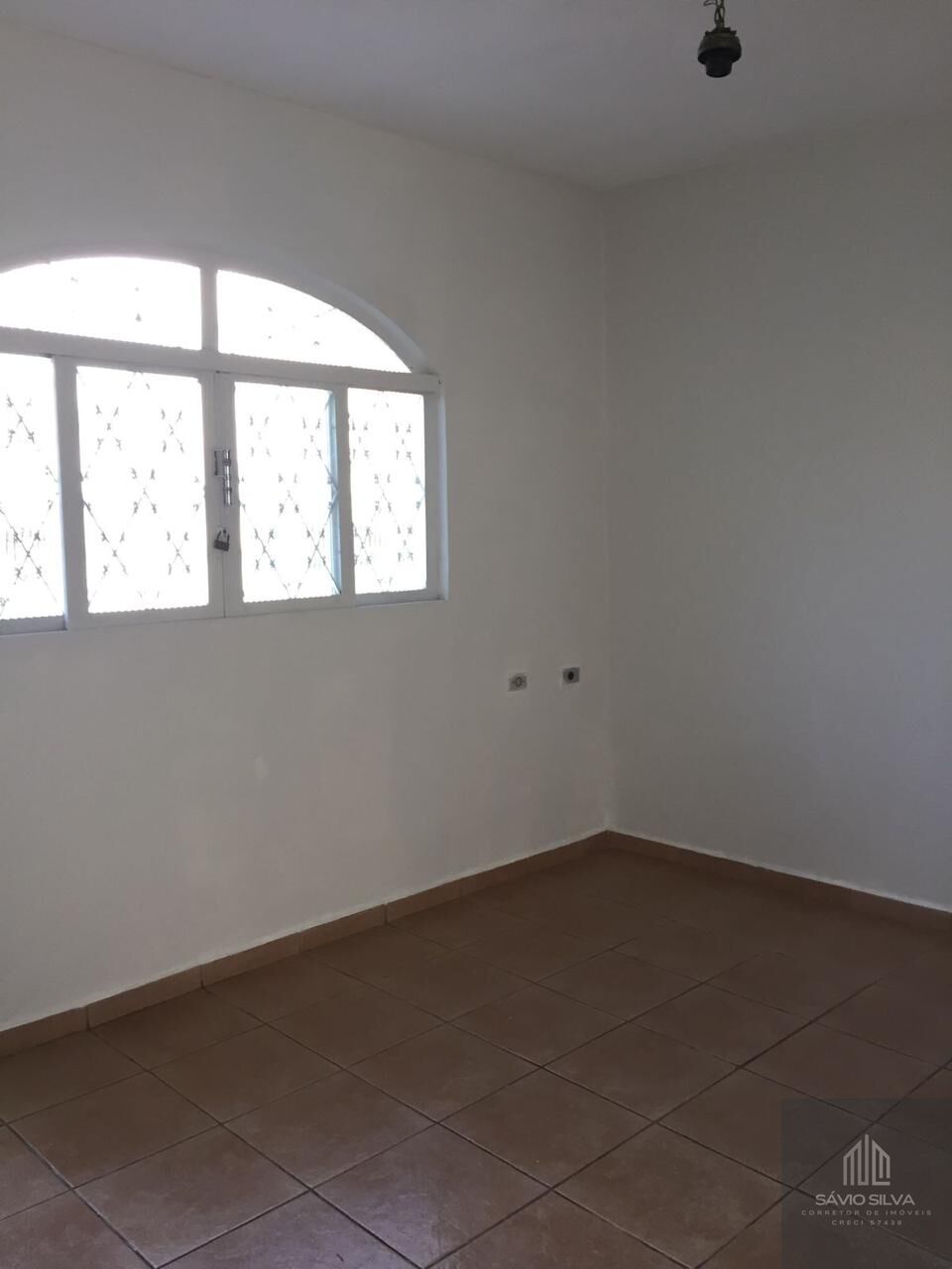 Casa para alugar com 5 quartos, 150m² - Foto 13