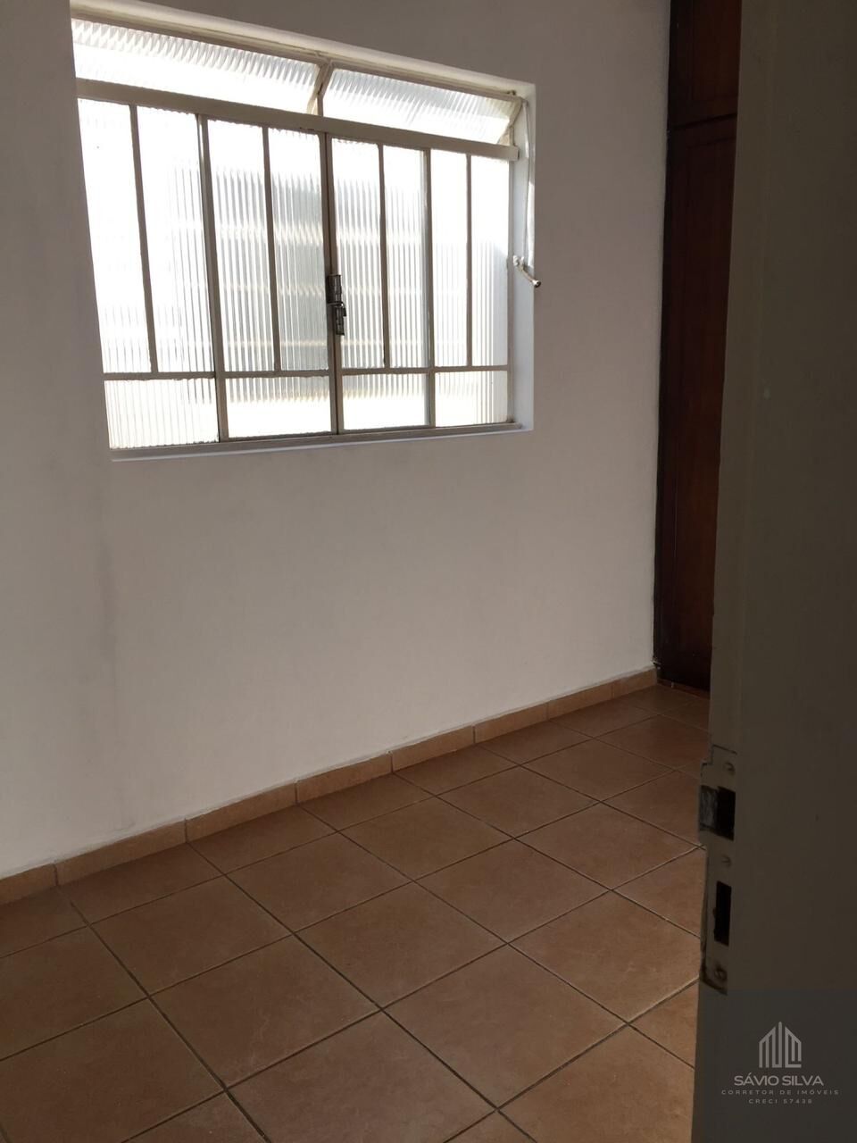 Casa para alugar com 5 quartos, 150m² - Foto 10