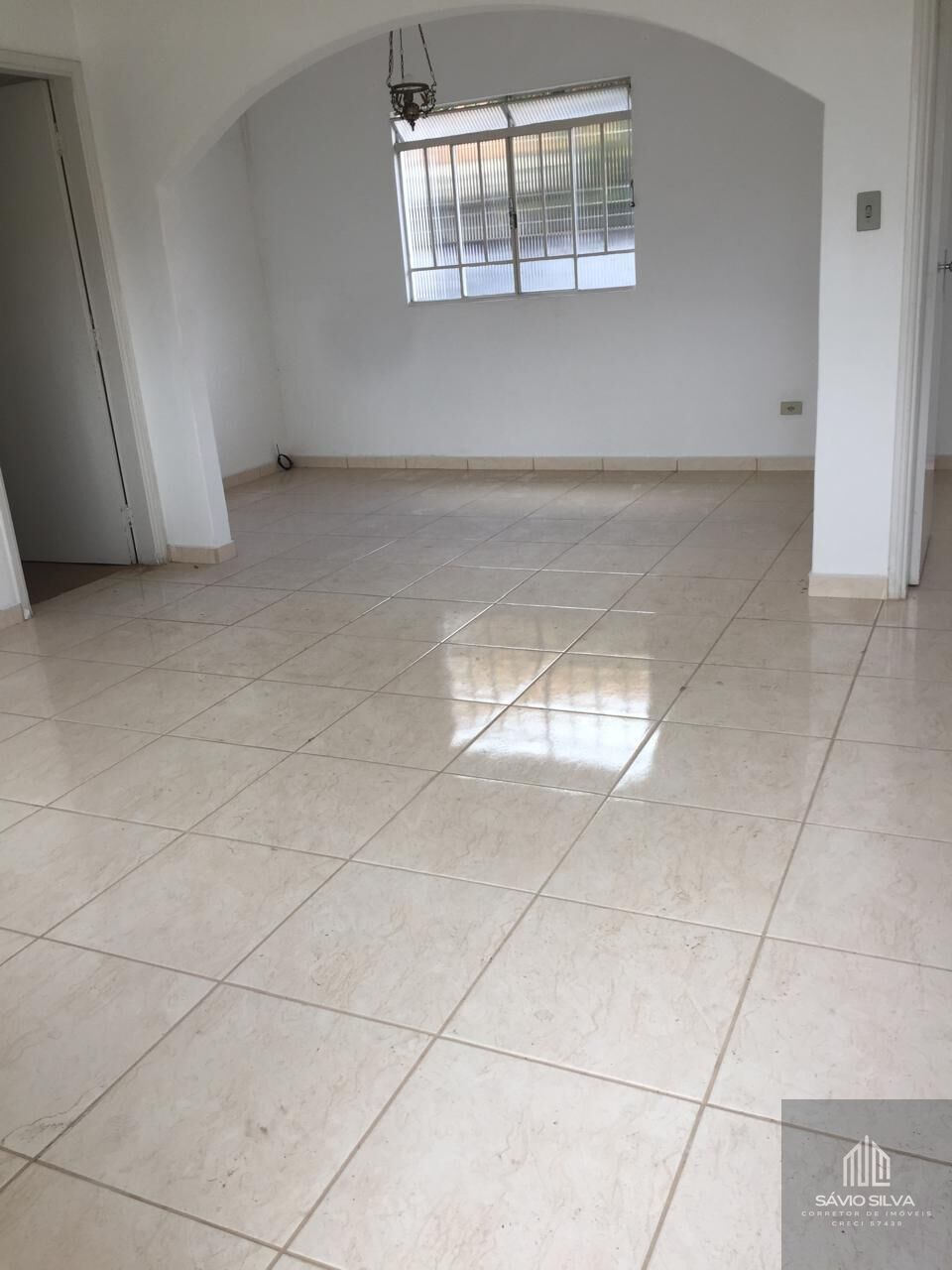 Casa para alugar com 5 quartos, 150m² - Foto 9