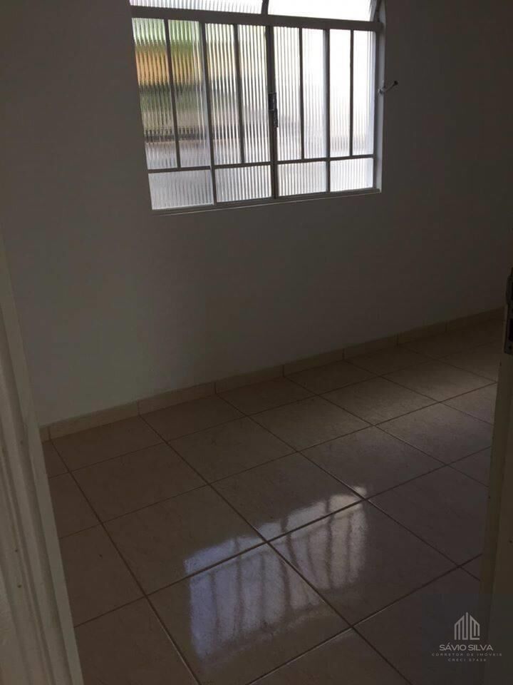 Casa para alugar com 5 quartos, 150m² - Foto 27