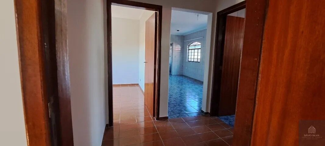 Apartamento para alugar com 3 quartos, 93m² - Foto 11