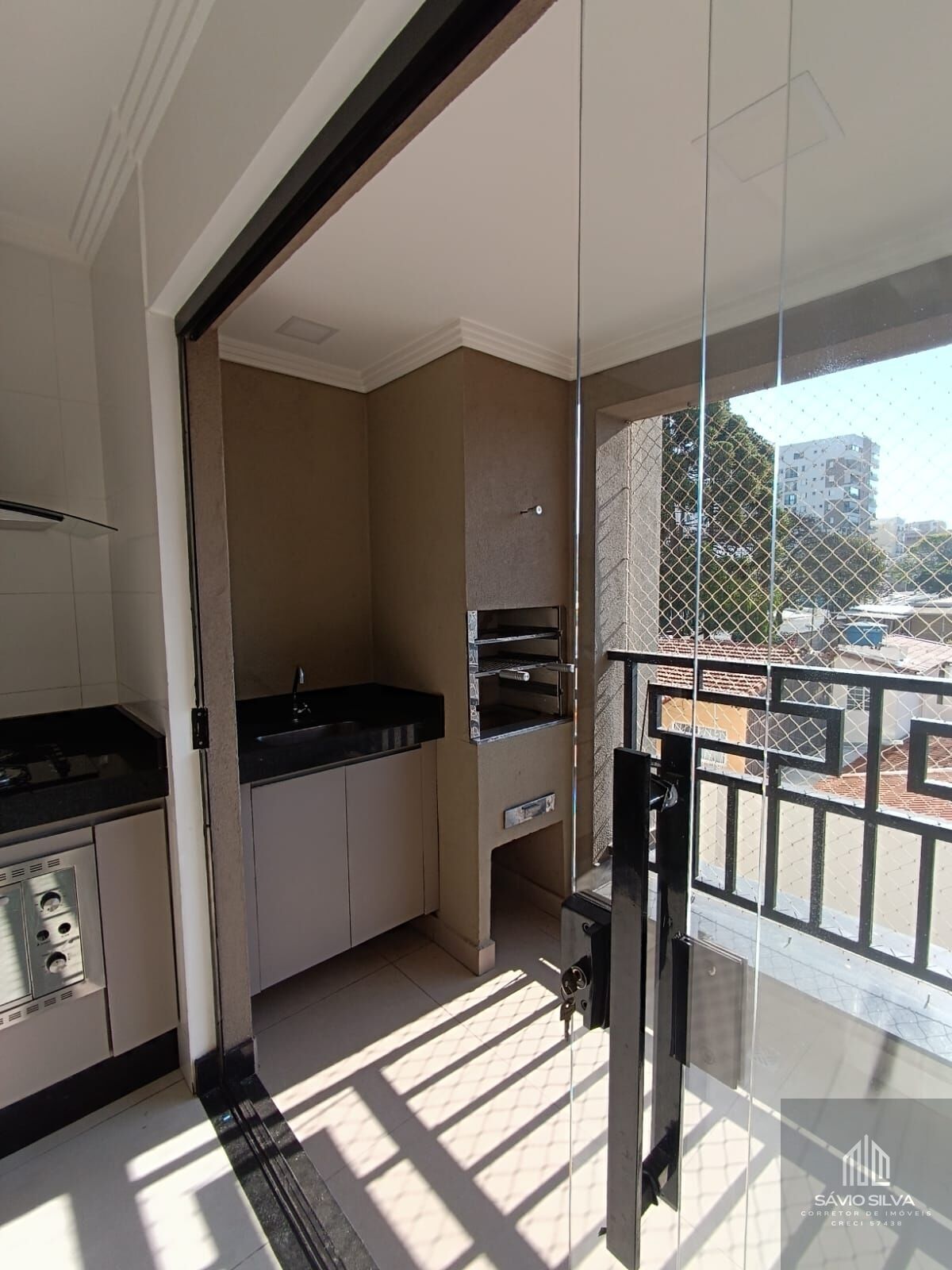 Apartamento à venda com 2 quartos, 74m² - Foto 4