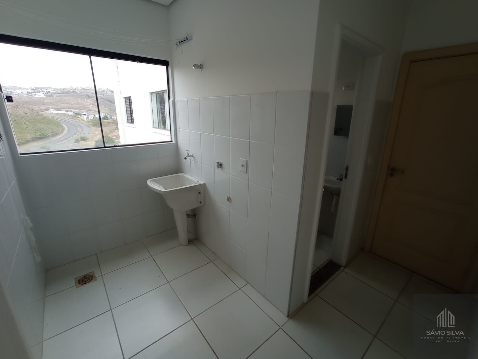 Apartamento para alugar com 2 quartos, 80m² - Foto 4