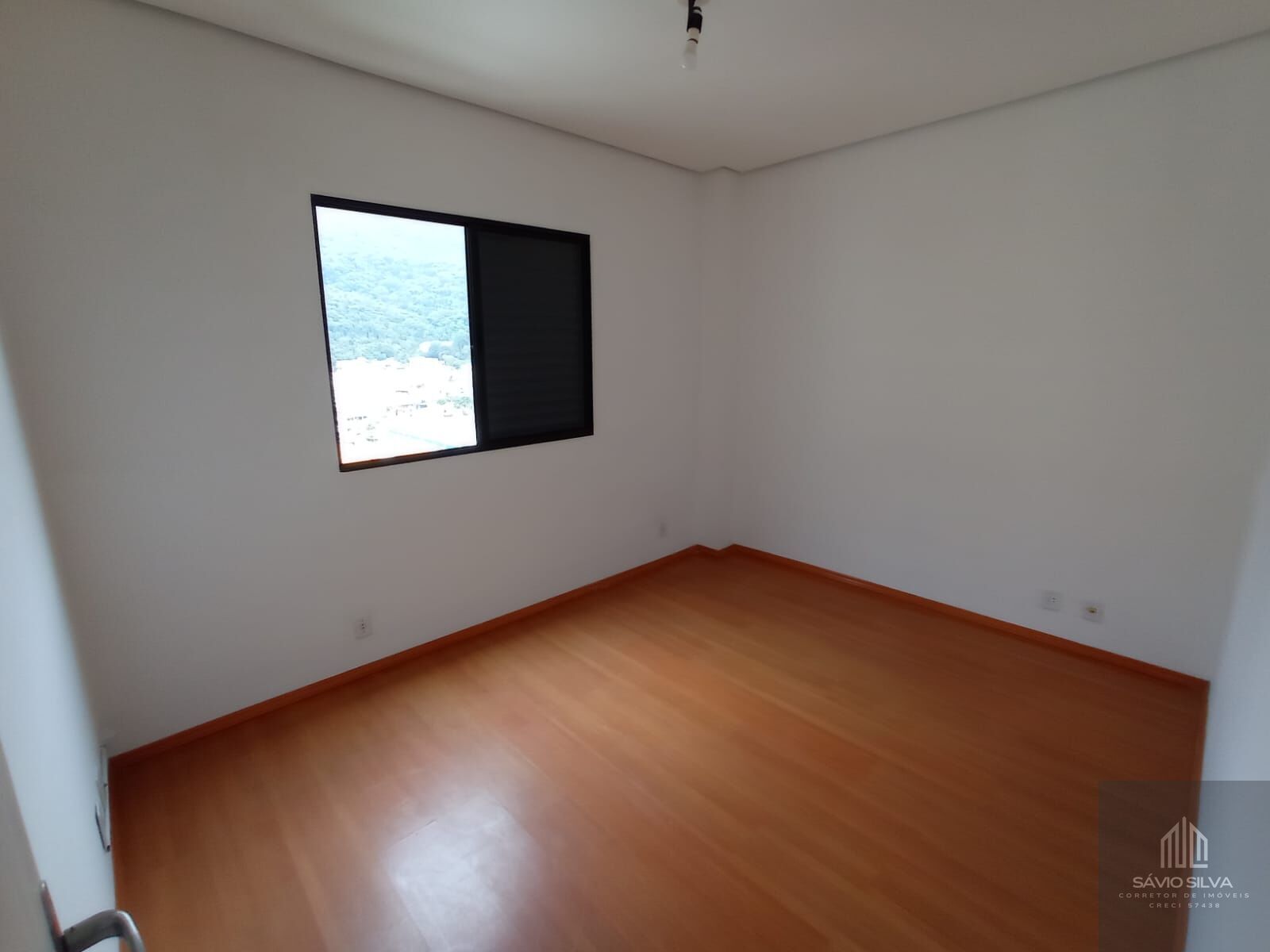 Apartamento para alugar com 2 quartos, 80m² - Foto 8