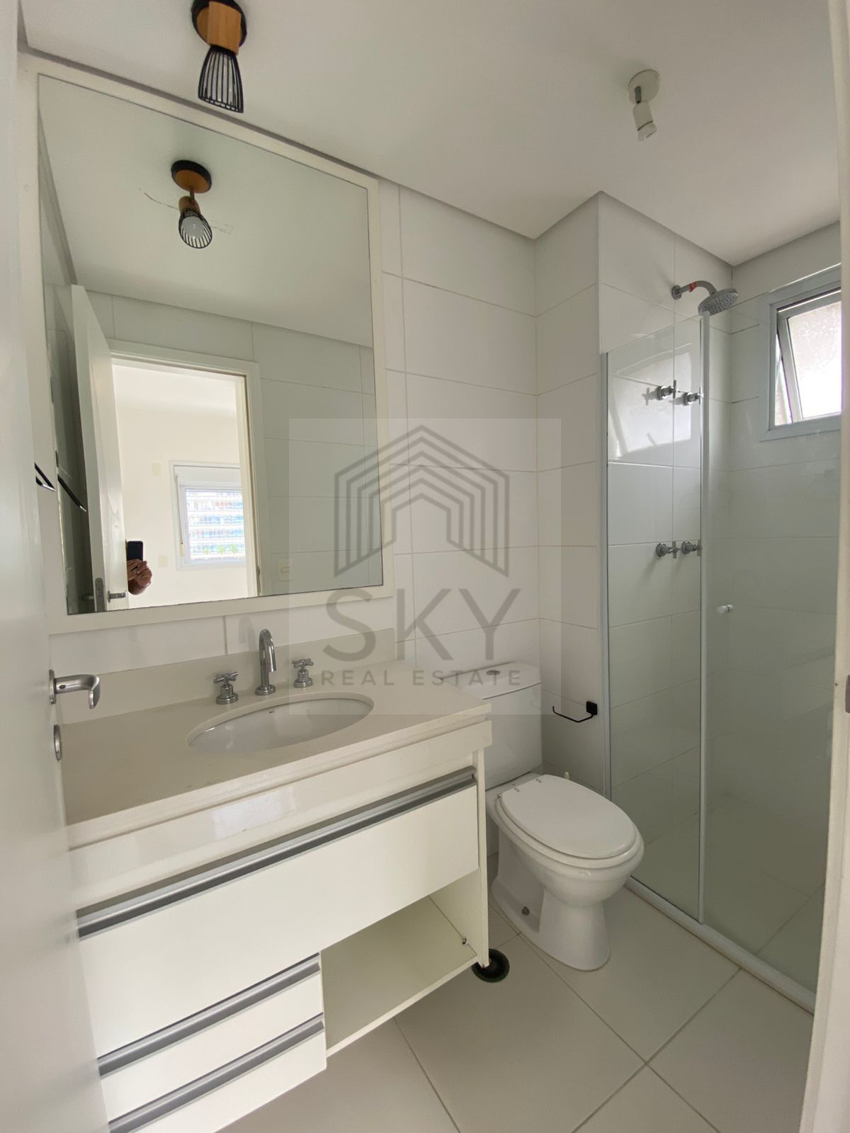 Apartamento para alugar com 2 quartos, 64m² - Foto 13