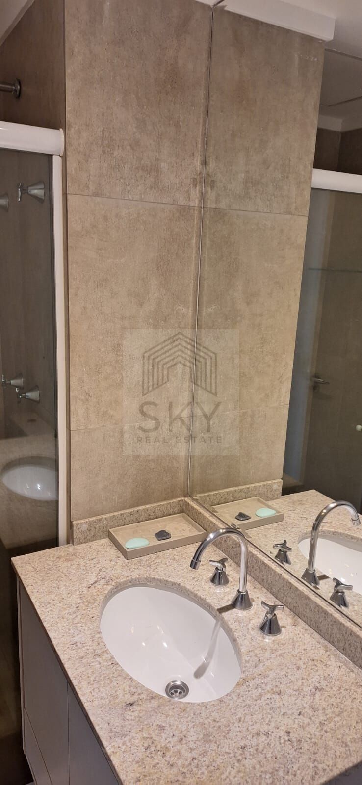 Apartamento para alugar com 2 quartos, 69m² - Foto 9